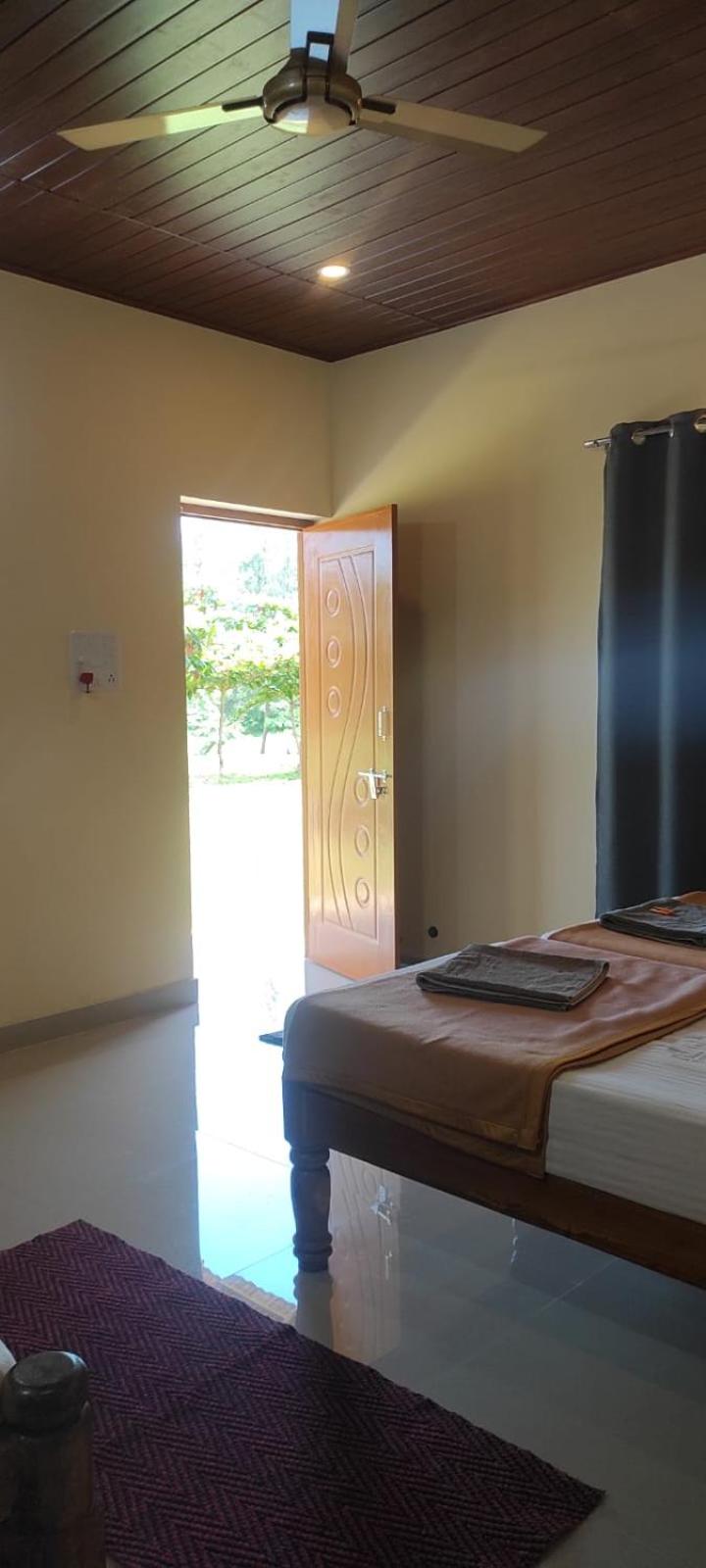 Deluxe Triple Room with Sea View