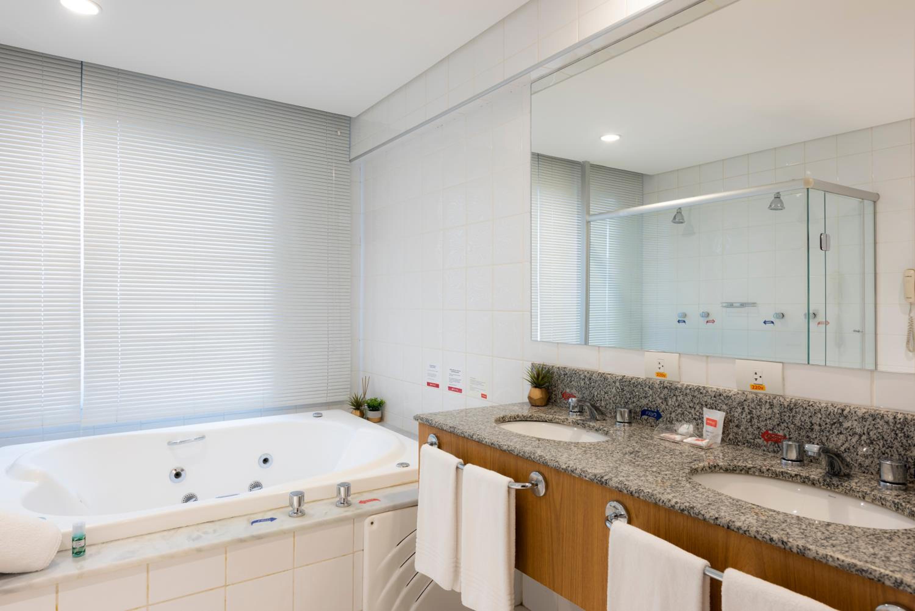 Presidential Suite photo 2