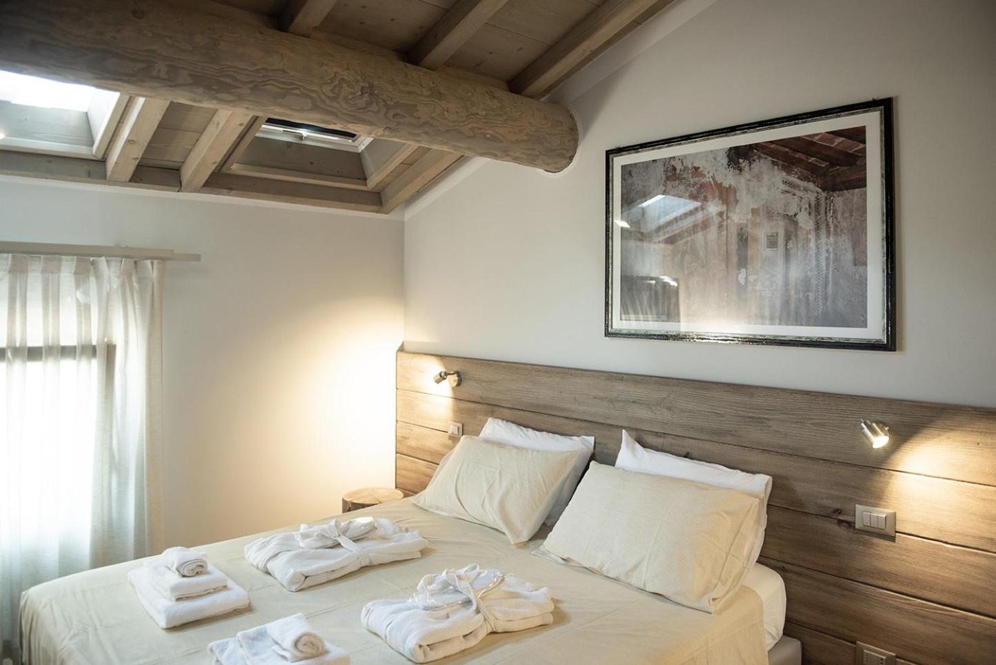 Deluxe Double or Twin Room - Photo 1