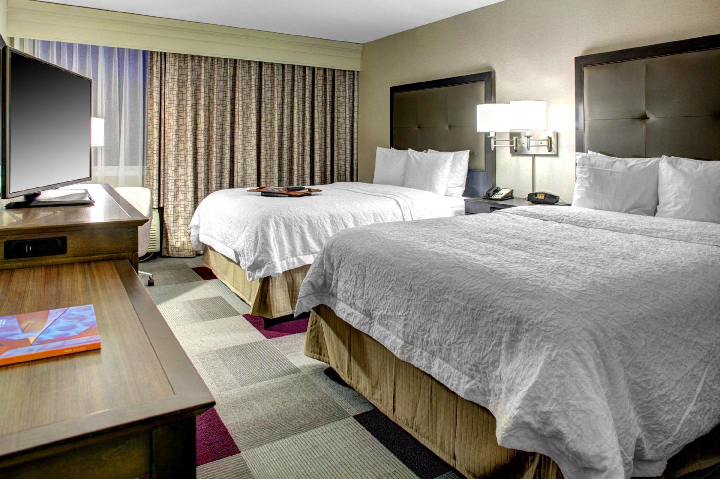 Double Room with Two Double Beds - Non-Smoking