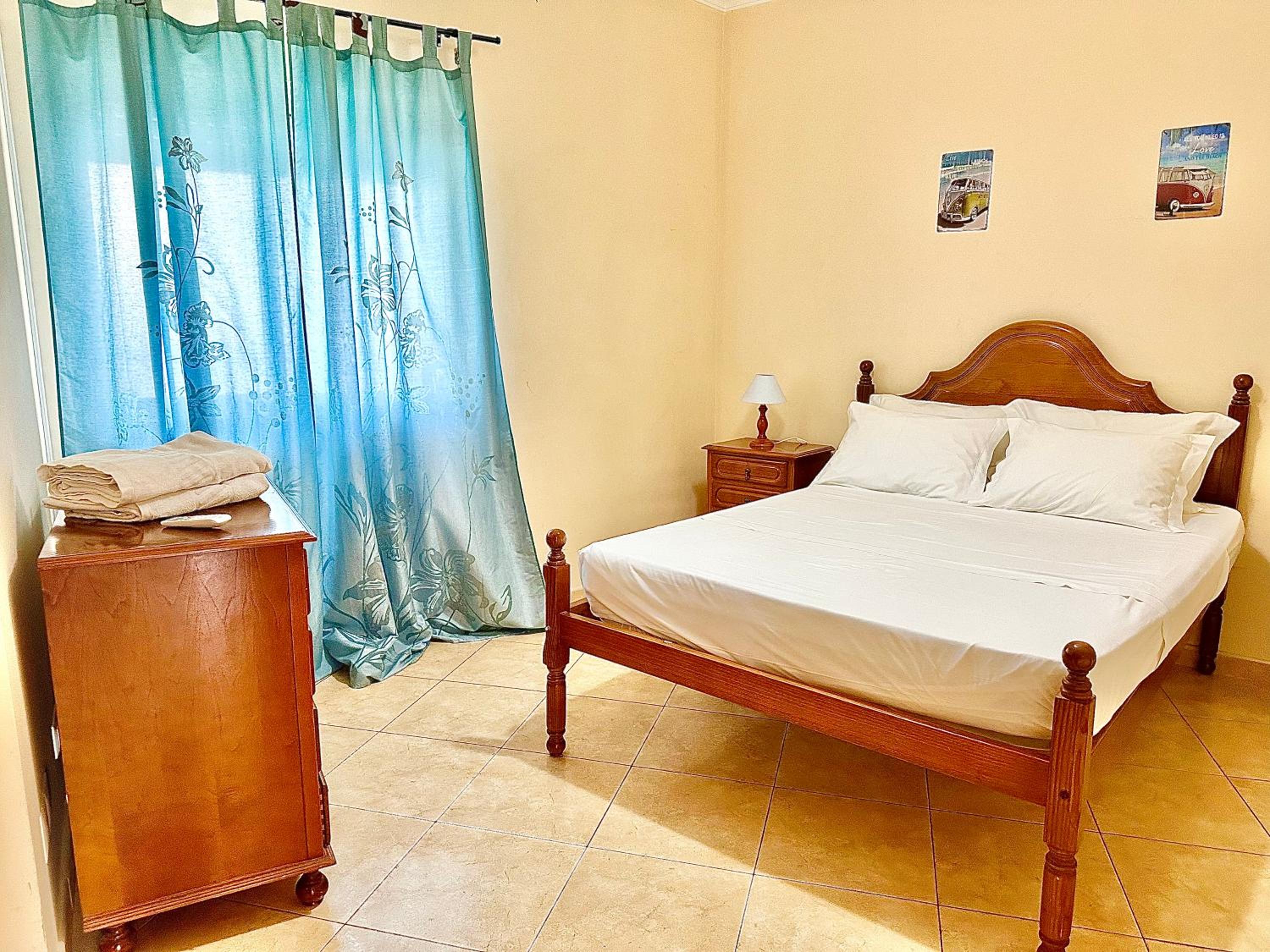 Two-Bedroom Deluxe Apartment with Balcony photo 3