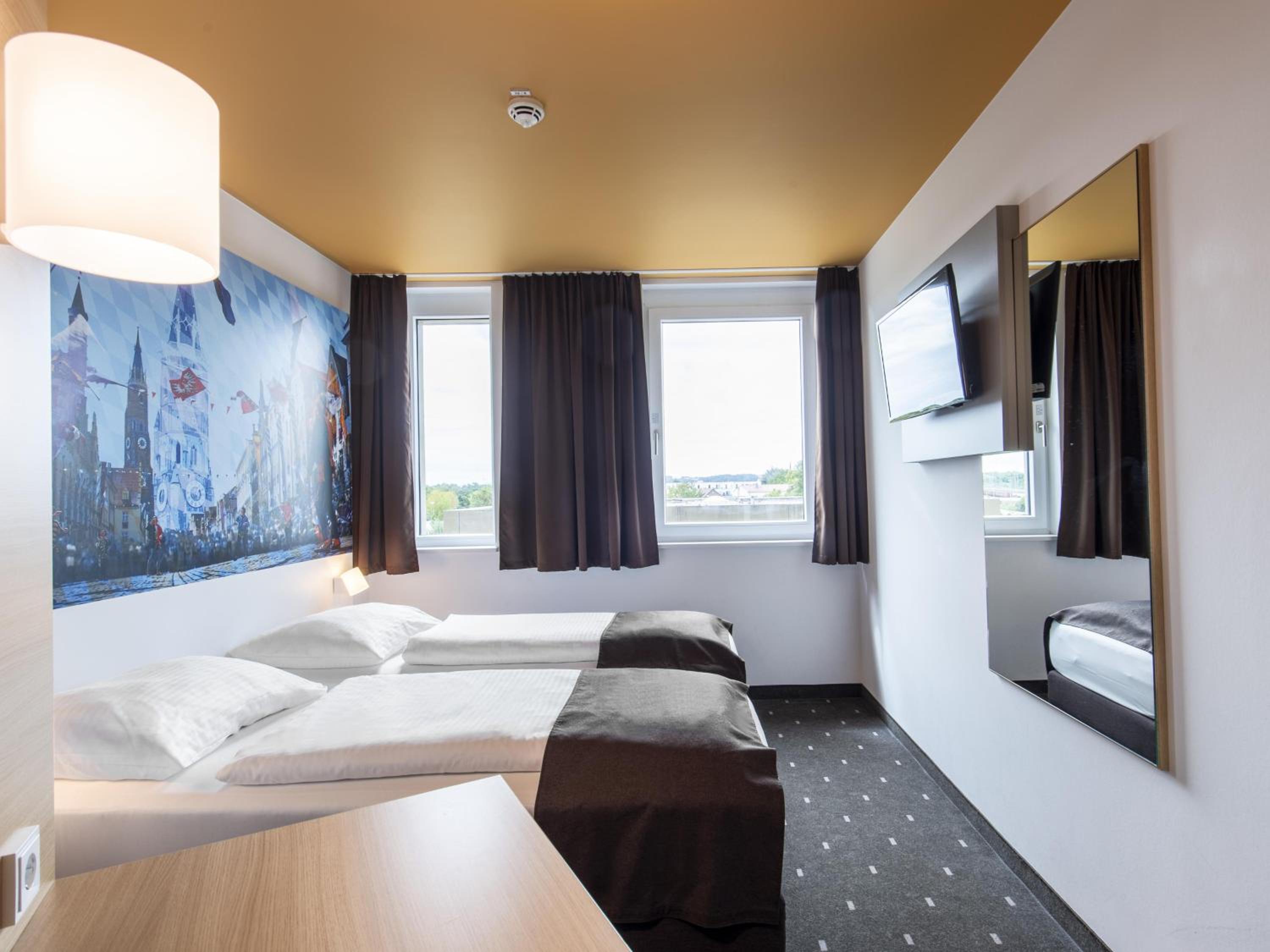 Twin Room - Photo 9