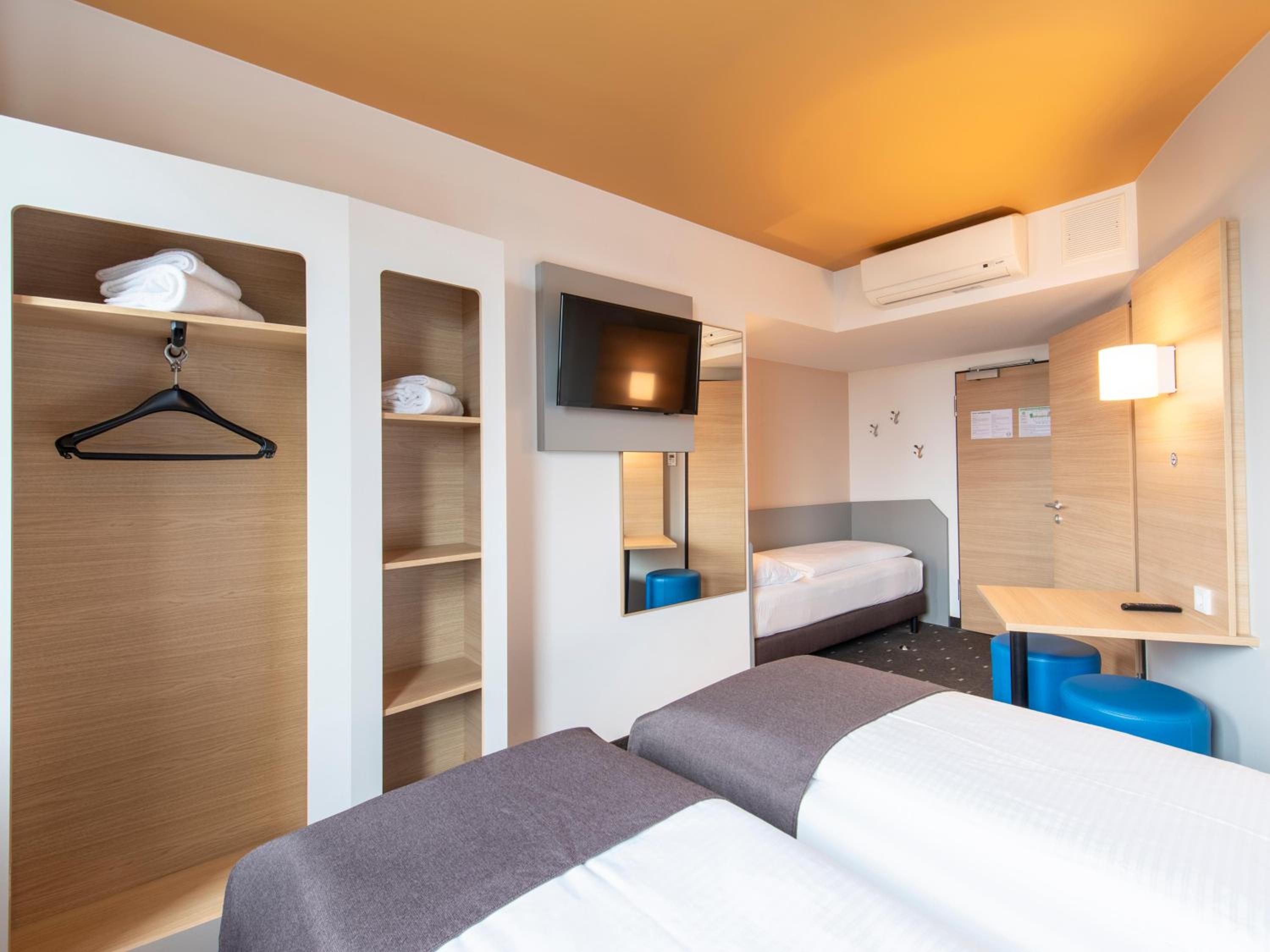 Triple Room - Photo 1