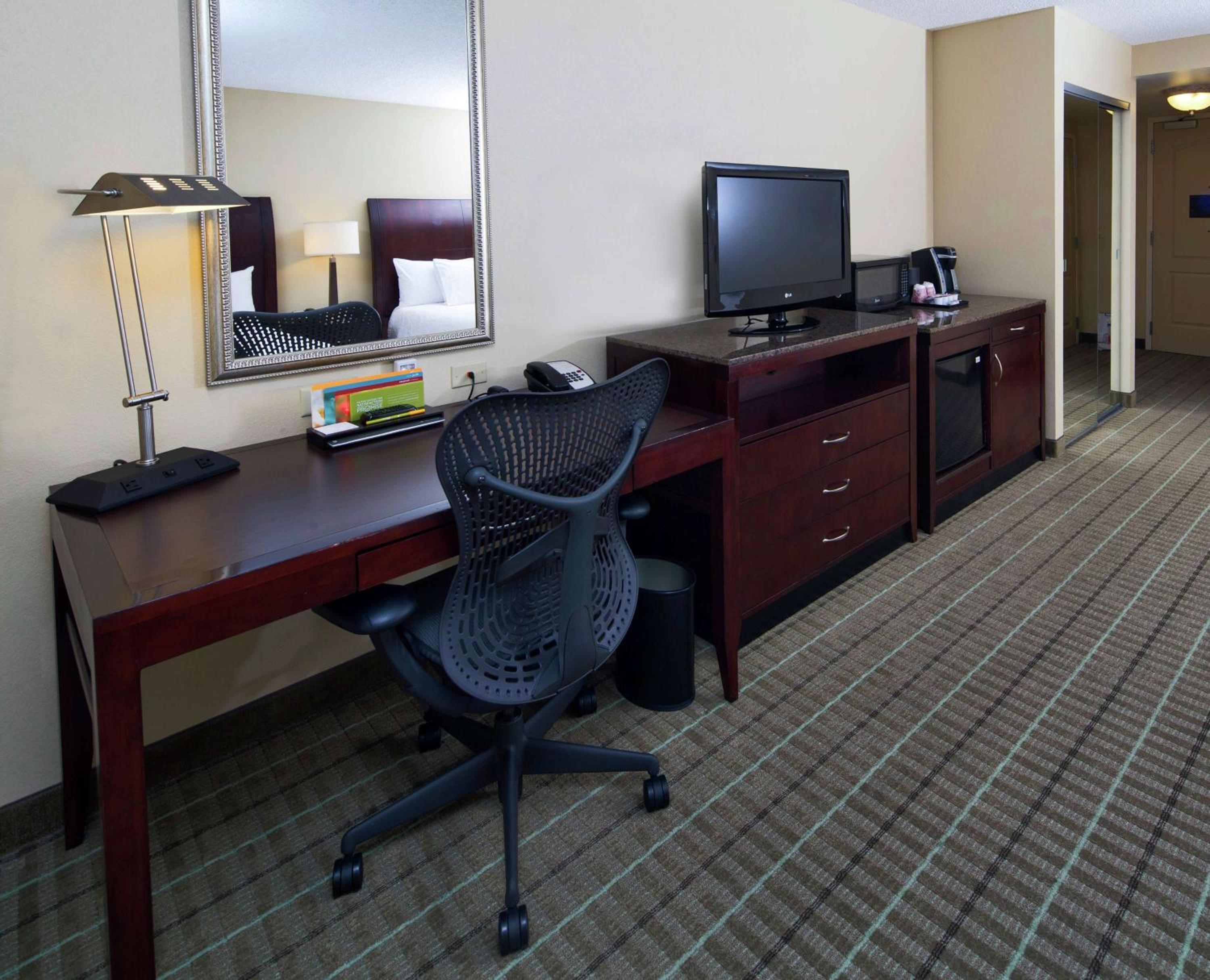 Queen Room with Two Queen Beds - Mobility and Hearing Access - Photo 6