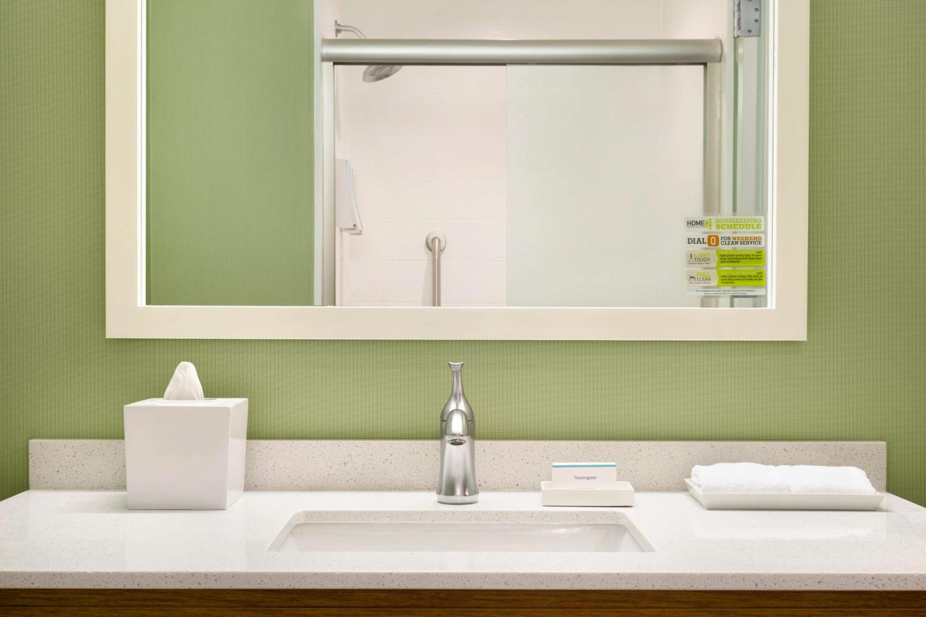 King Studio Suite - Hearing Access/Non-Smoking photo 2