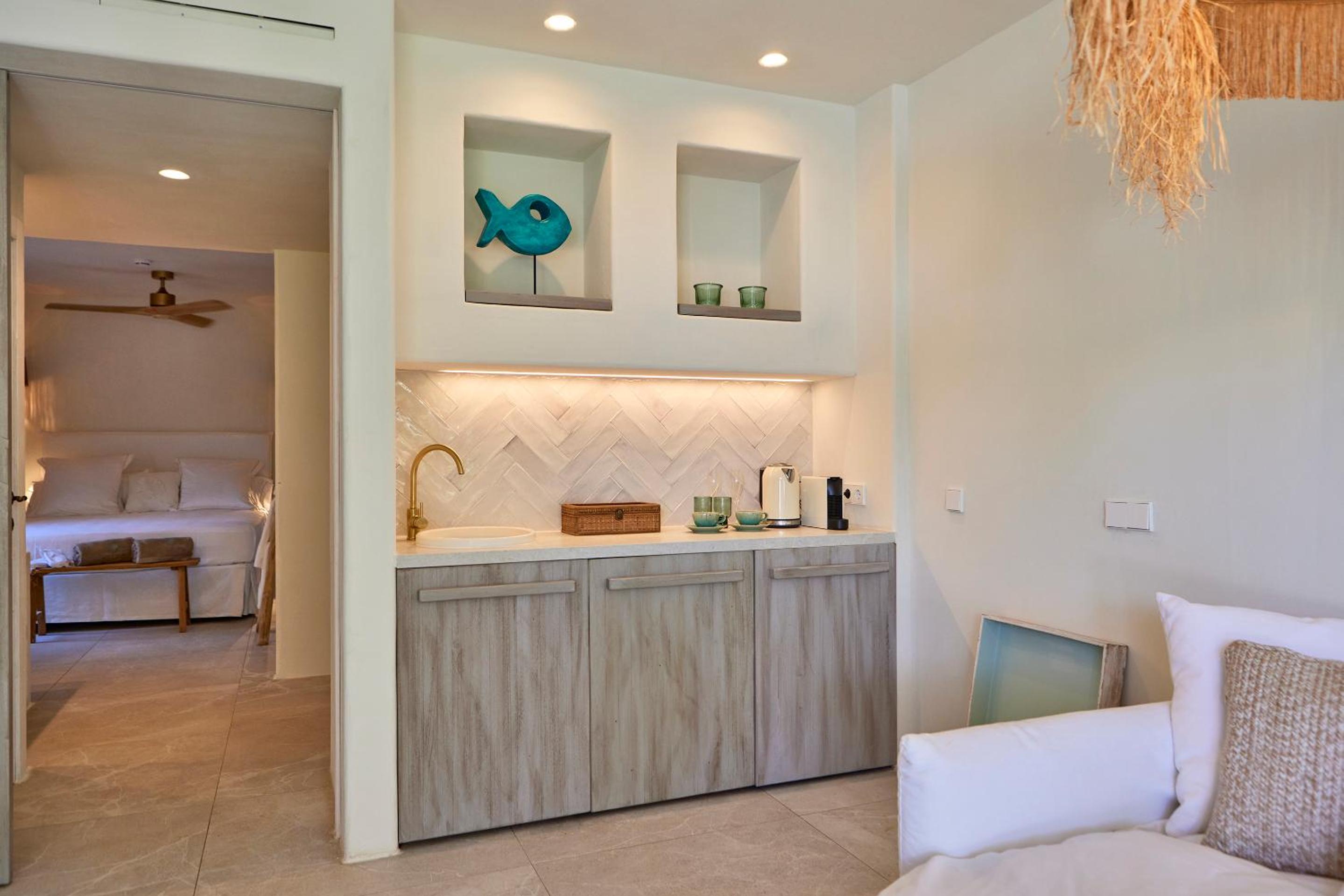 Pool Garden Suite - Photo 5