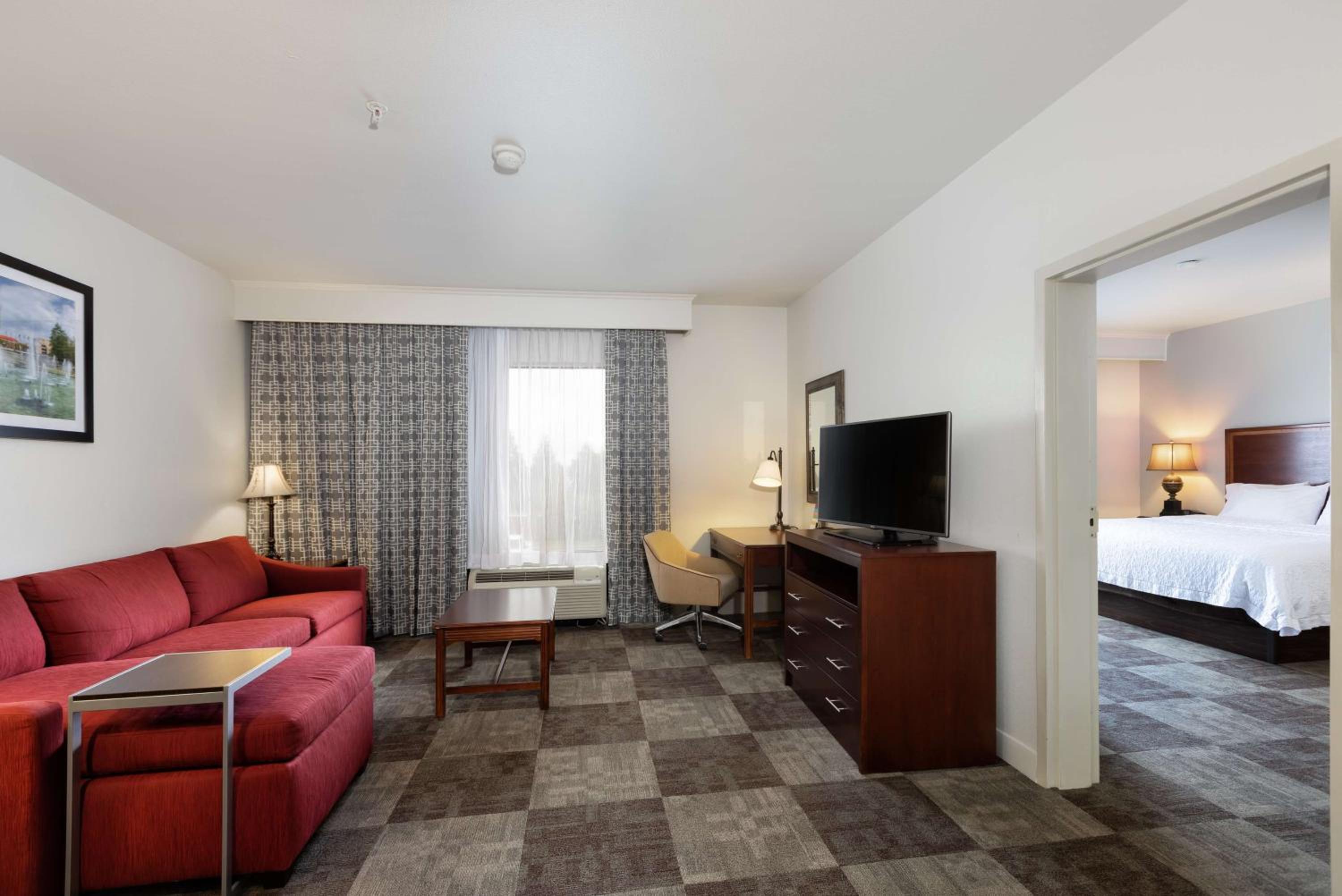 One-Bedroom King Suite with Sofa Bed - Non-Smoking - Photo 1