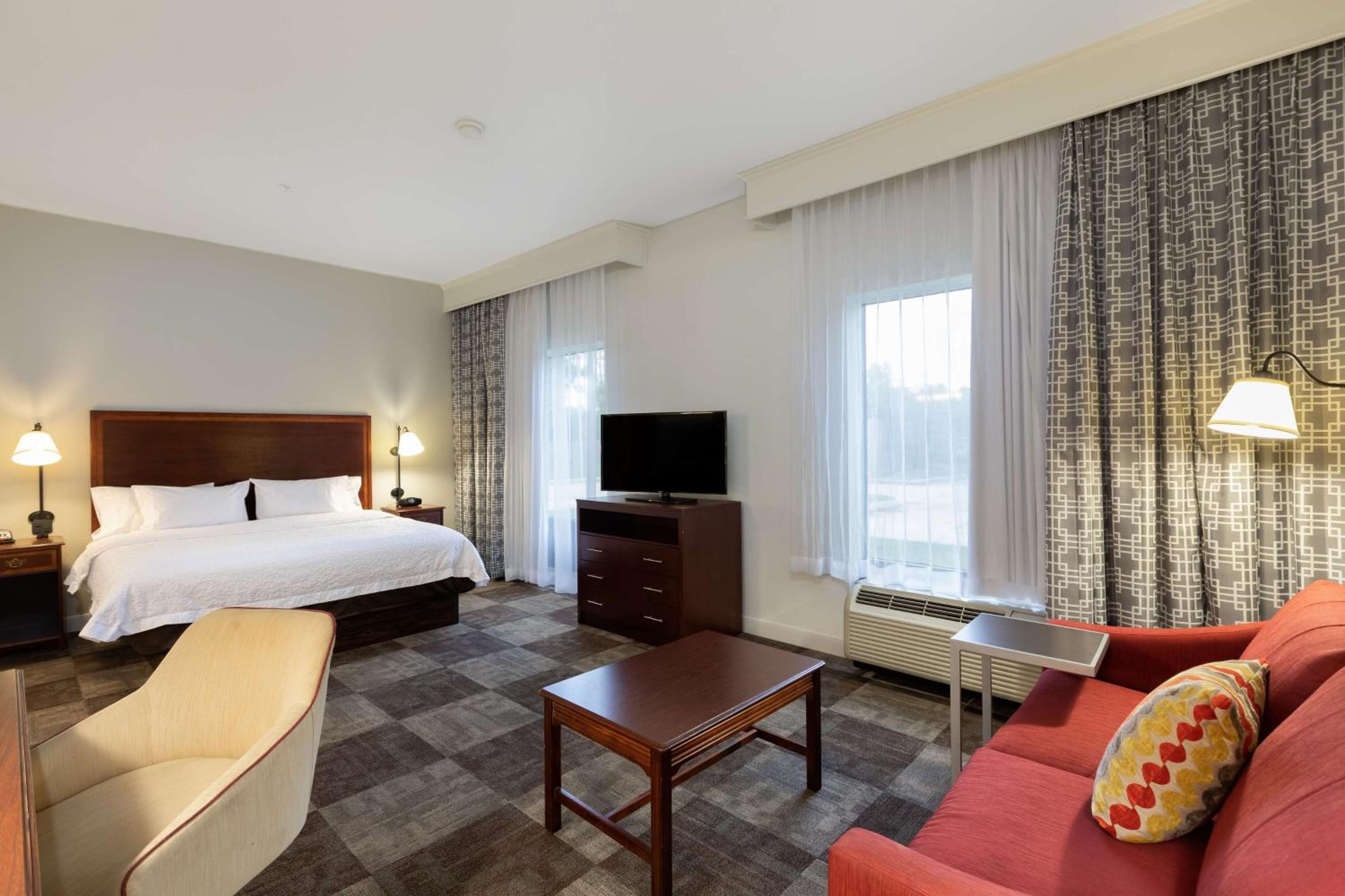 King Studio Suite with Sofa Bed - Non-Smoking - Photo 1