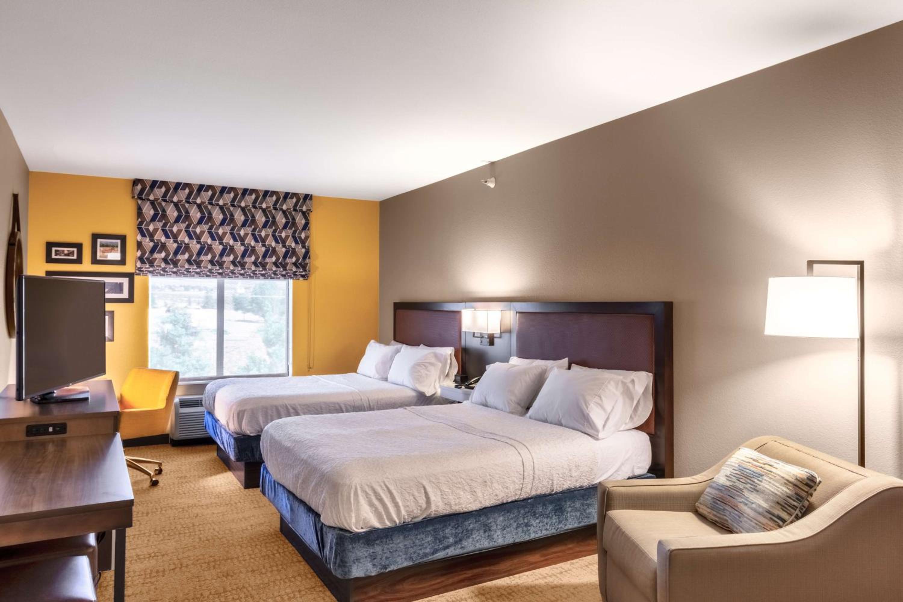 Deluxe Queen Room with Two Queen Beds - Non-Smoking photo 1