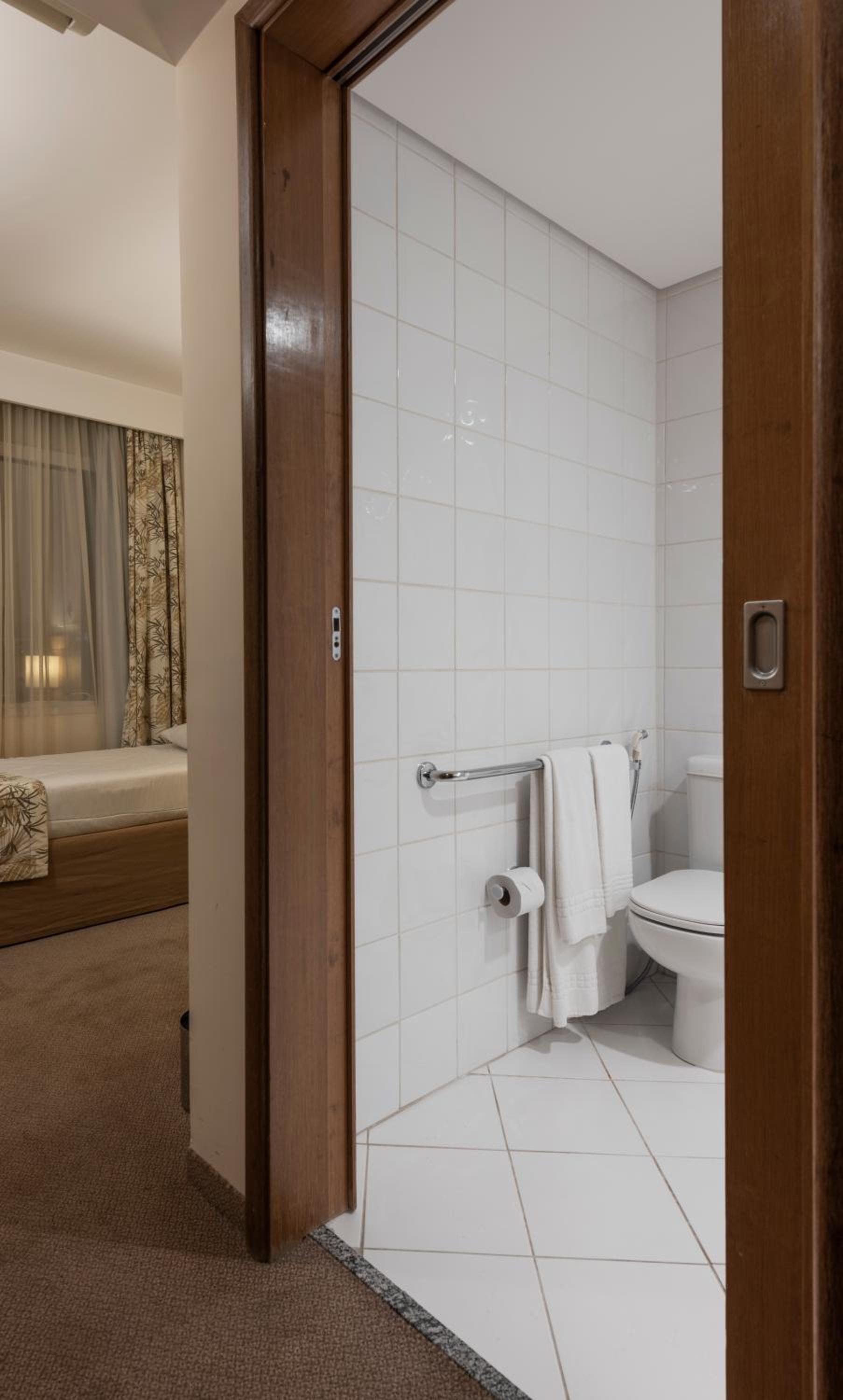 Double Room - Disability Access photo 3