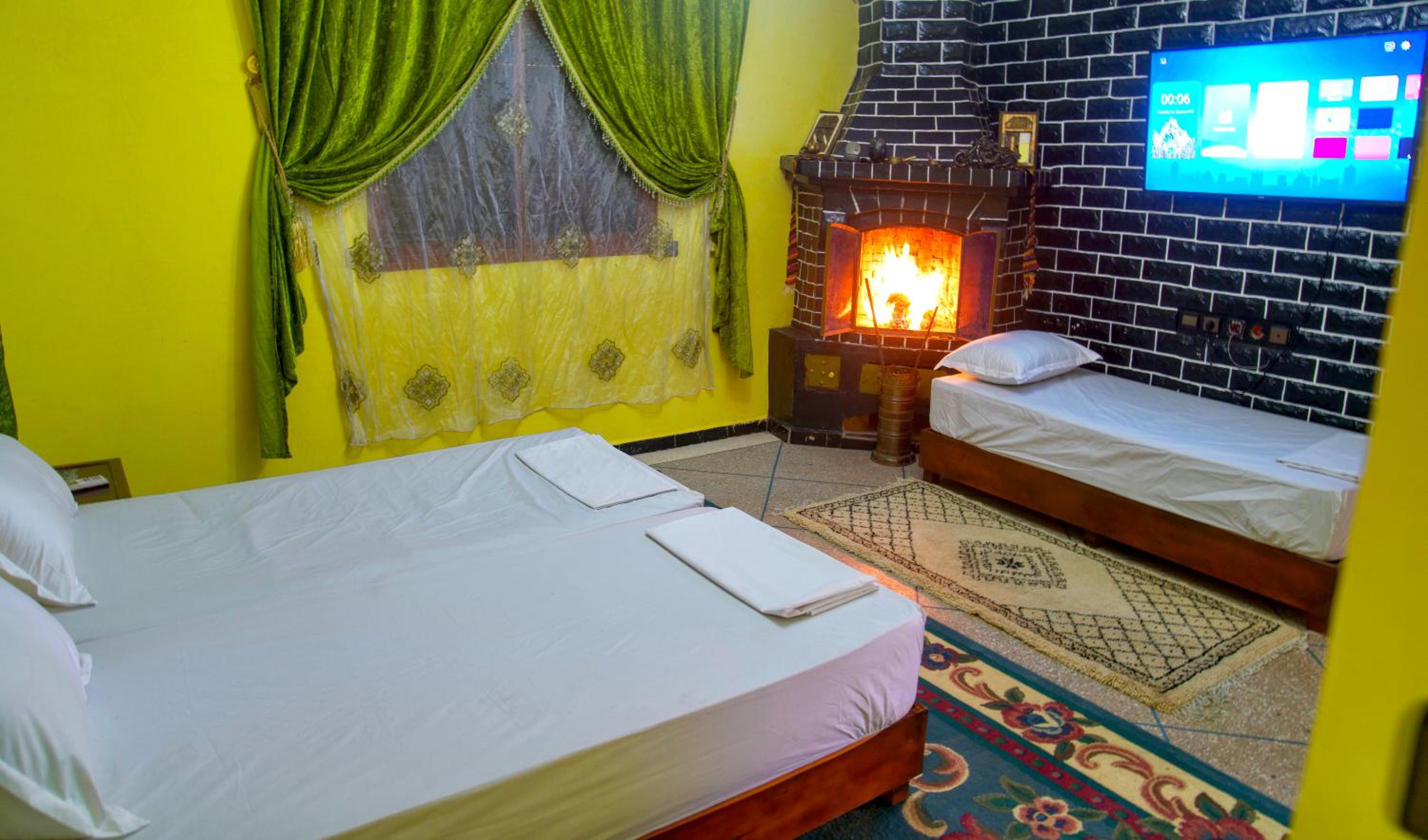 Family Suite With Balcony photo 2