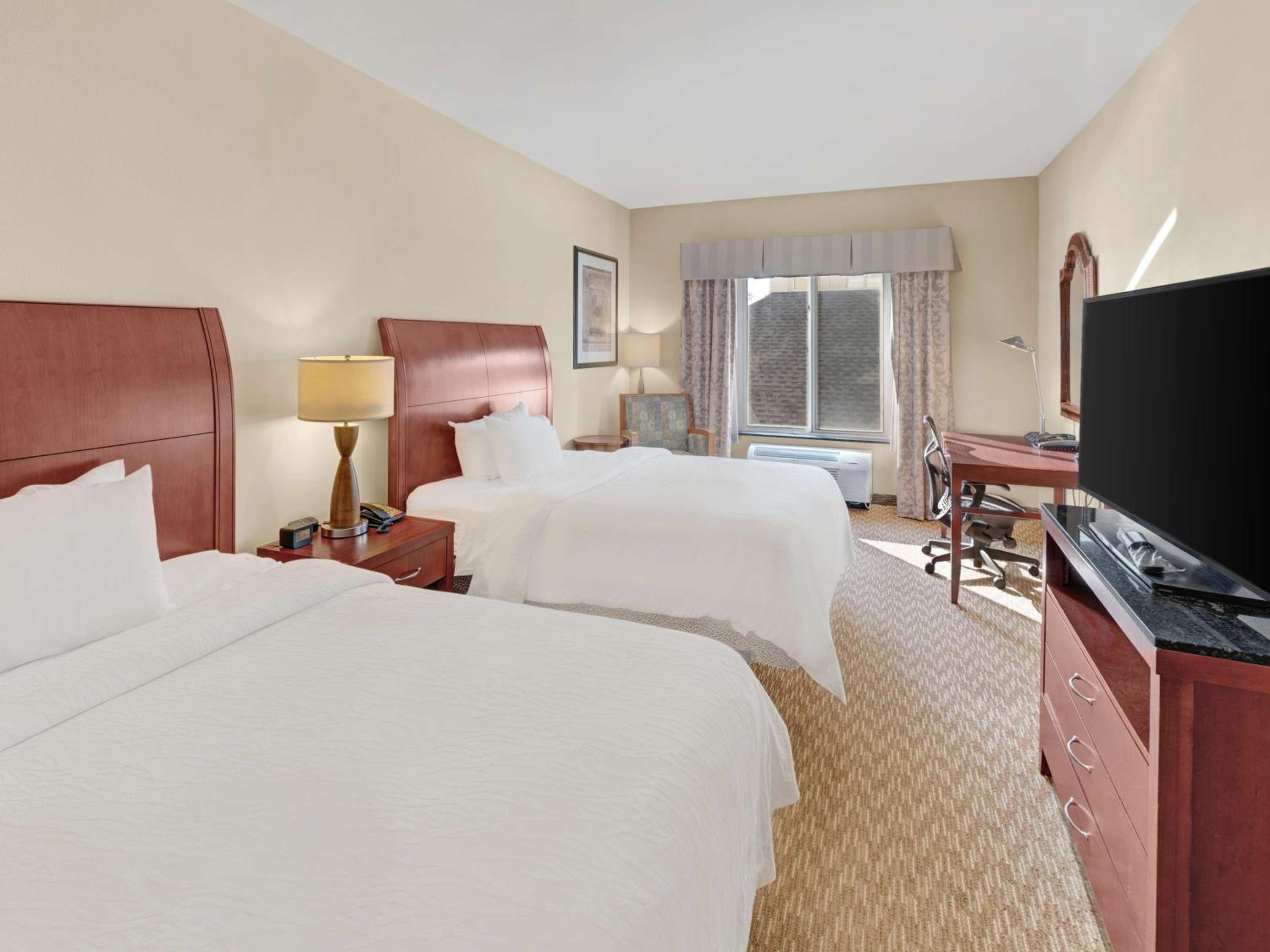 Queen Room with Two Queen Beds - Photo 1