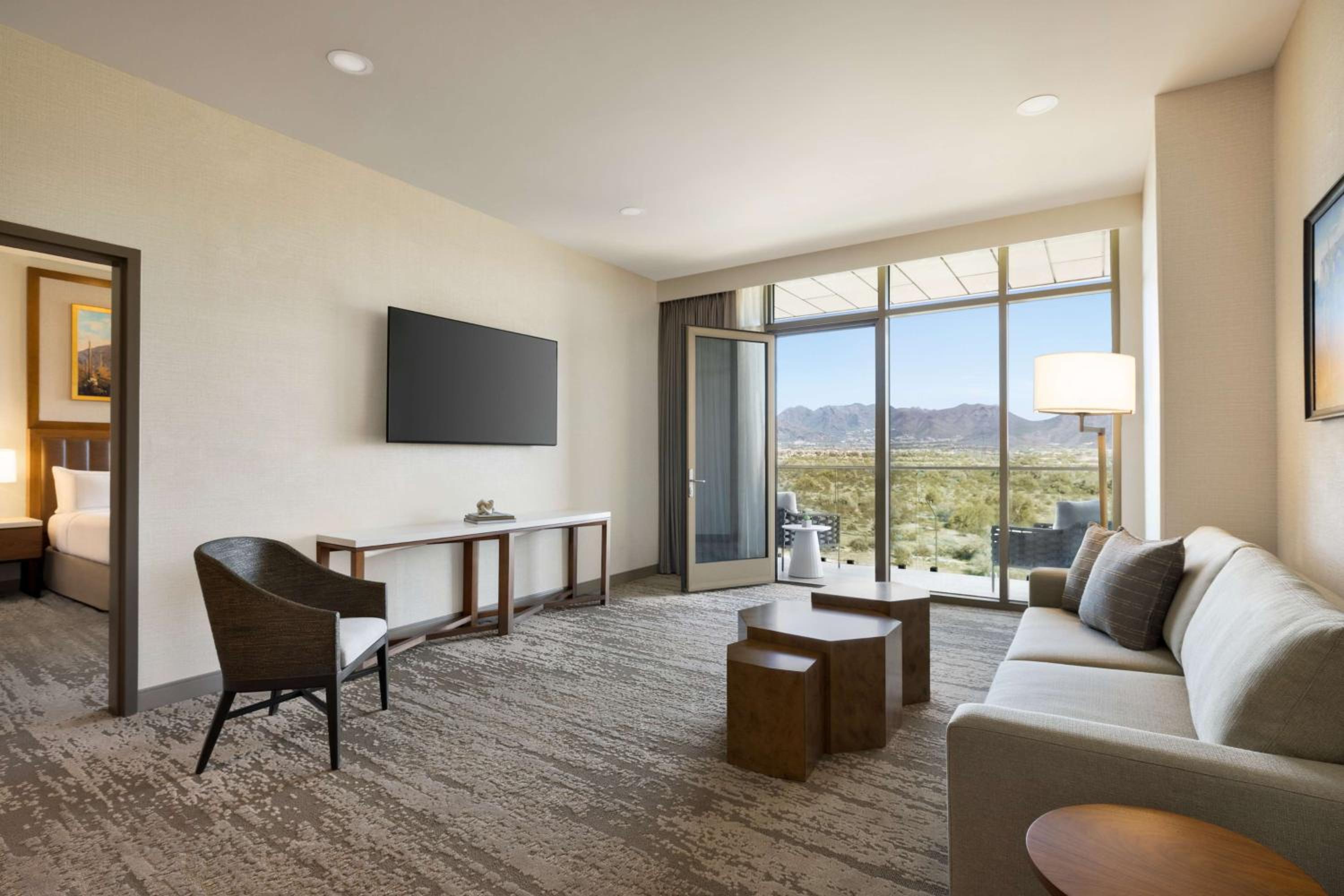One-Bedroom King Suite with Mountain View - Photo 1