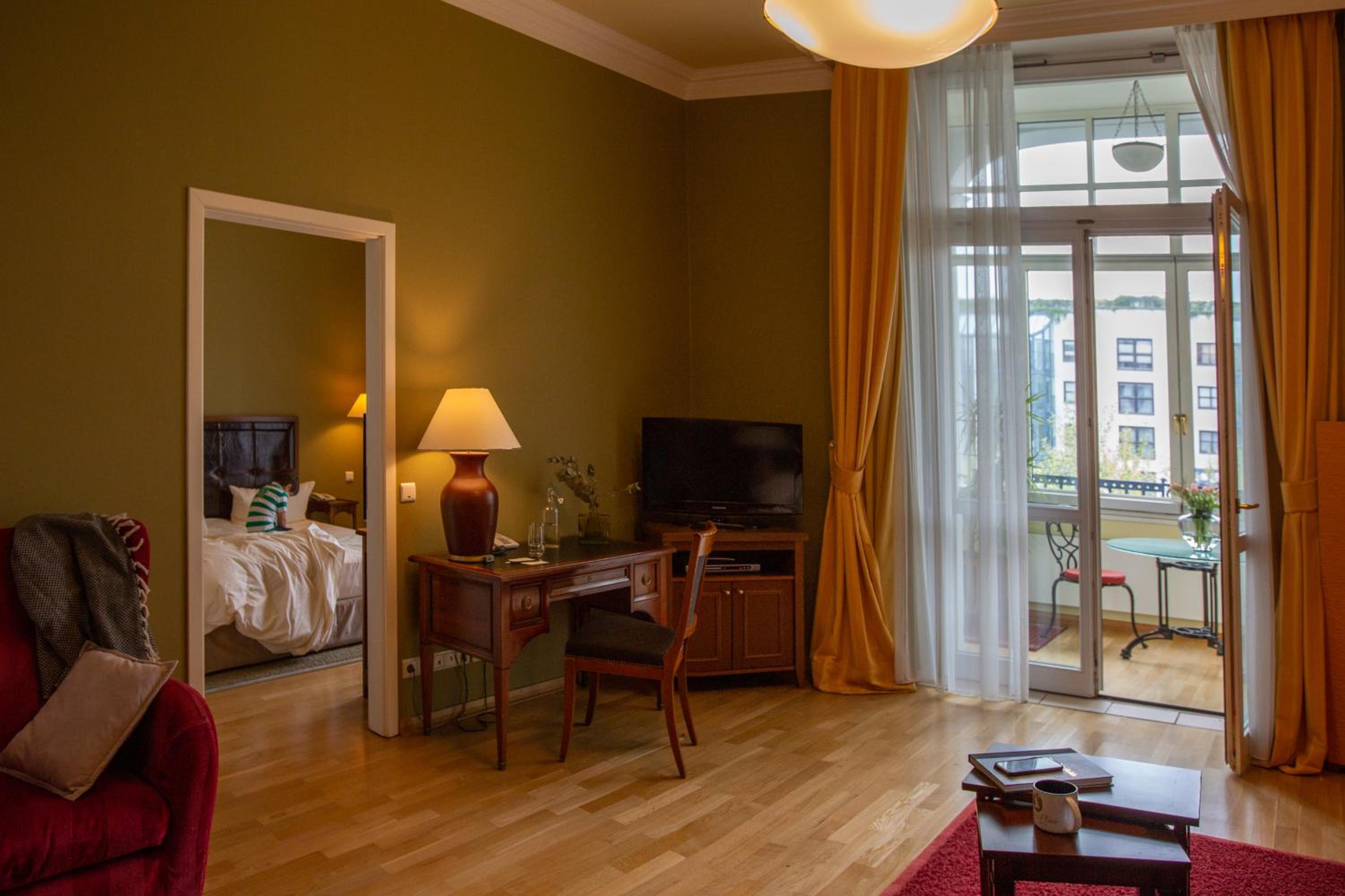 Available room
