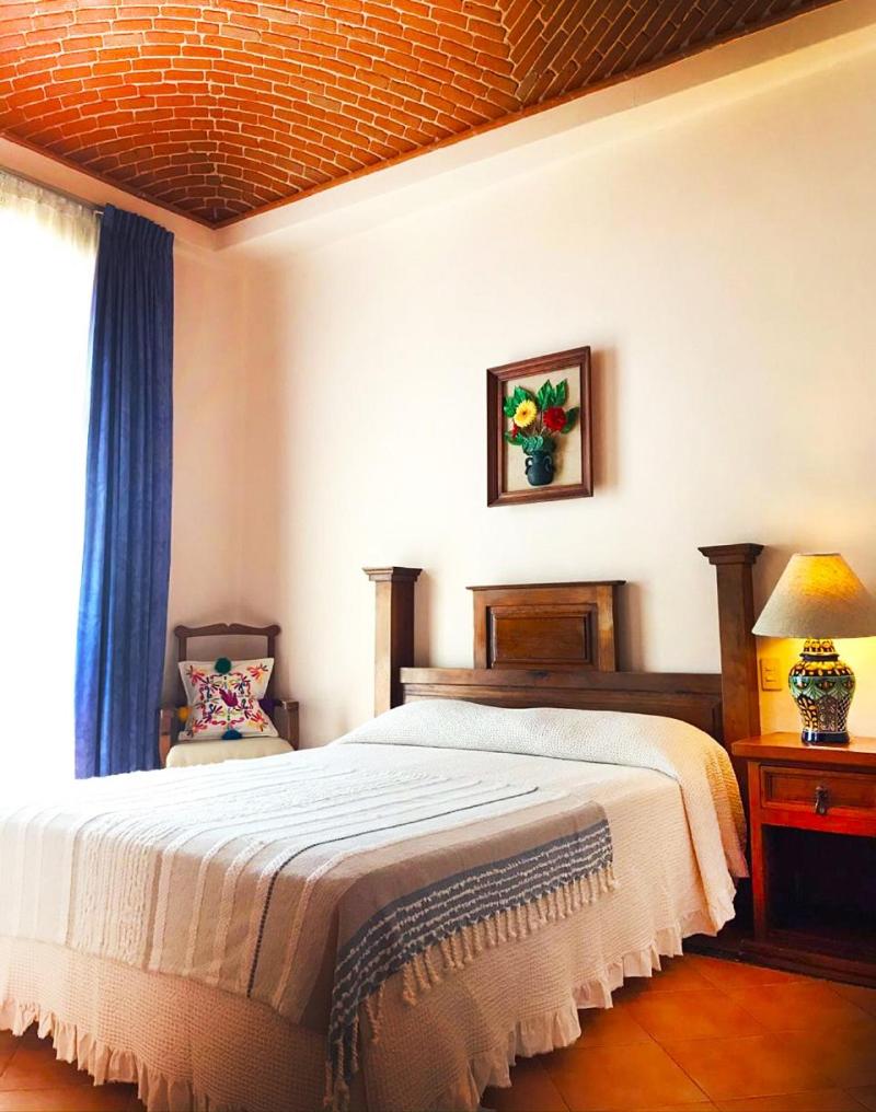 Queen Room - Photo 1