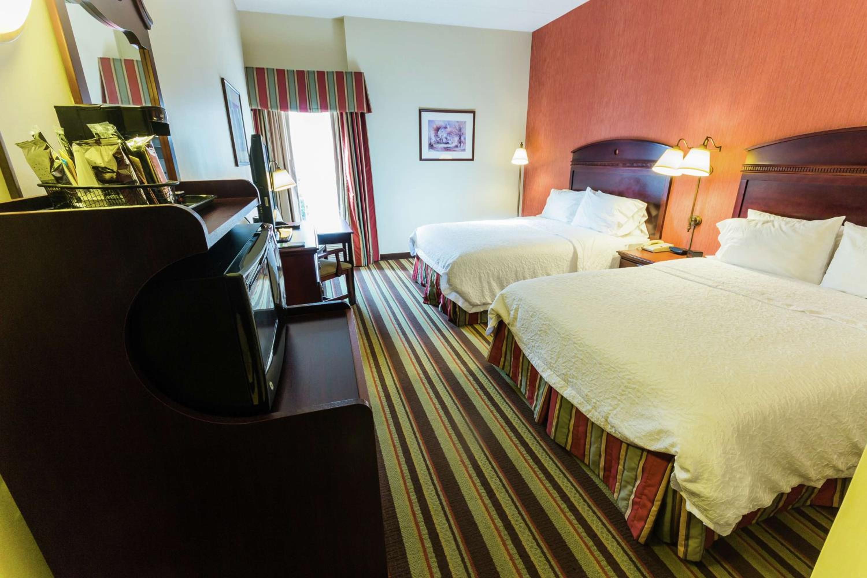 Queen Room with Two Queen Beds - Photo 1