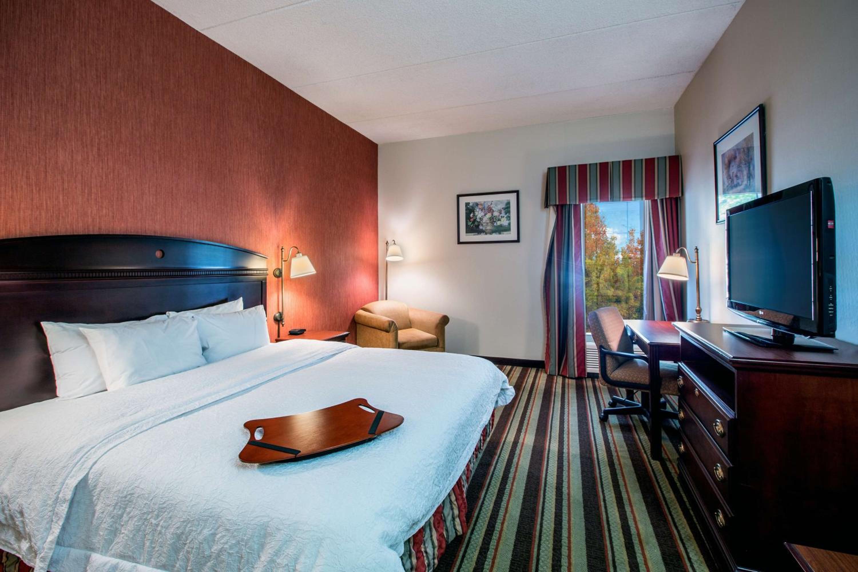 King Room - Disability Access/Non-Smoking - Photo 1