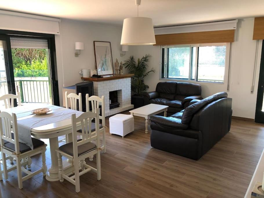 Casa de cuatro habitaciones
