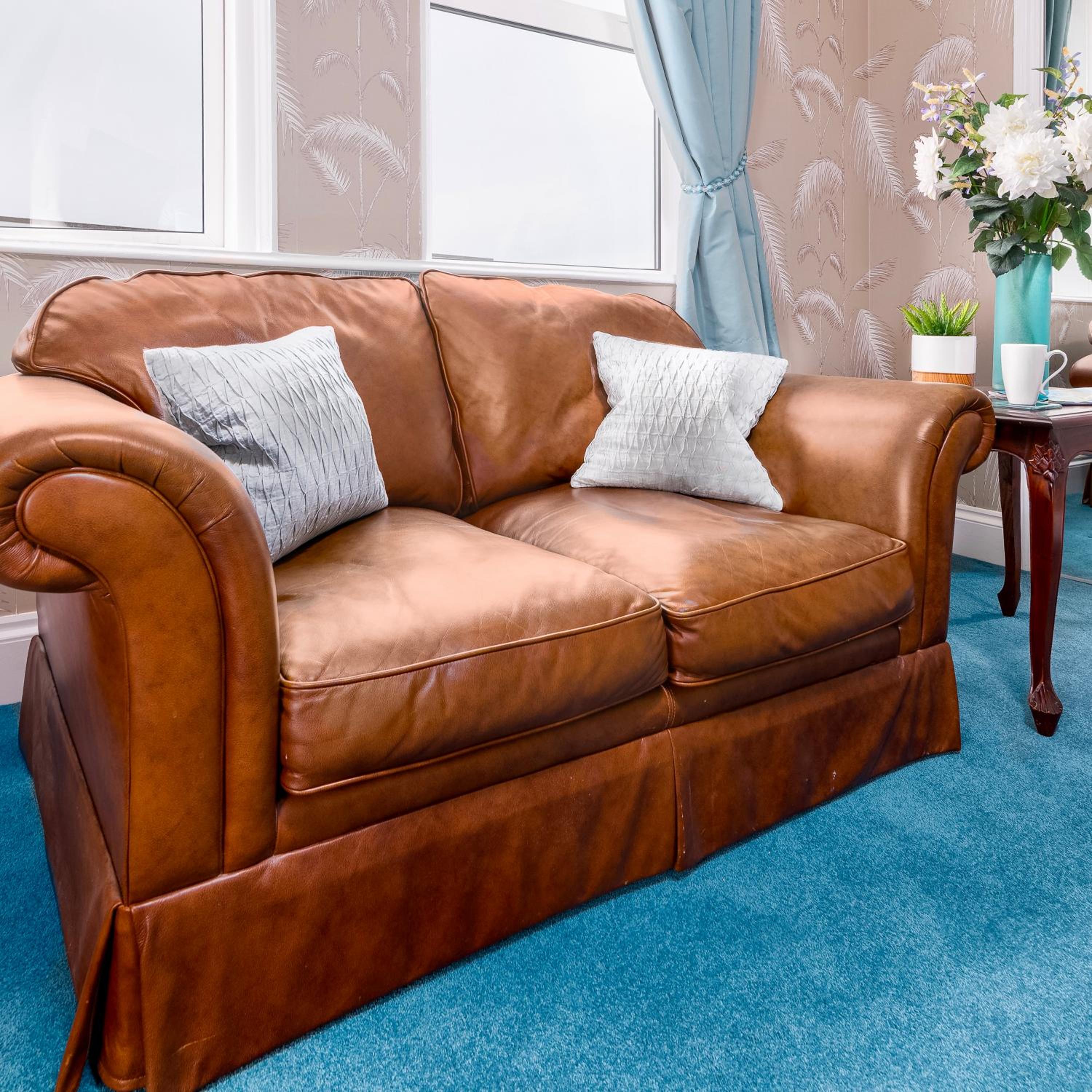 Deluxe King Room photo 2
