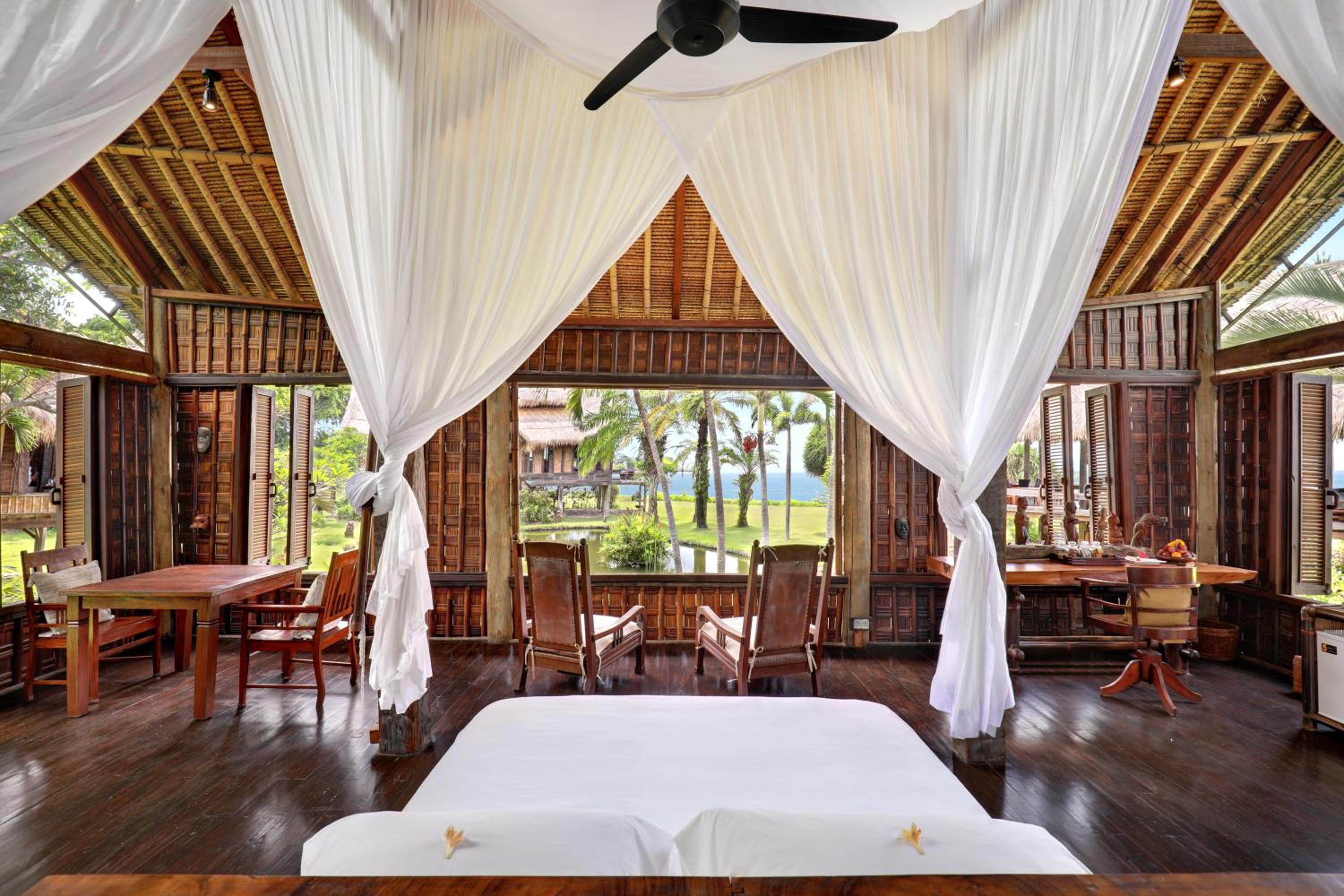 Superior Villa photo 1