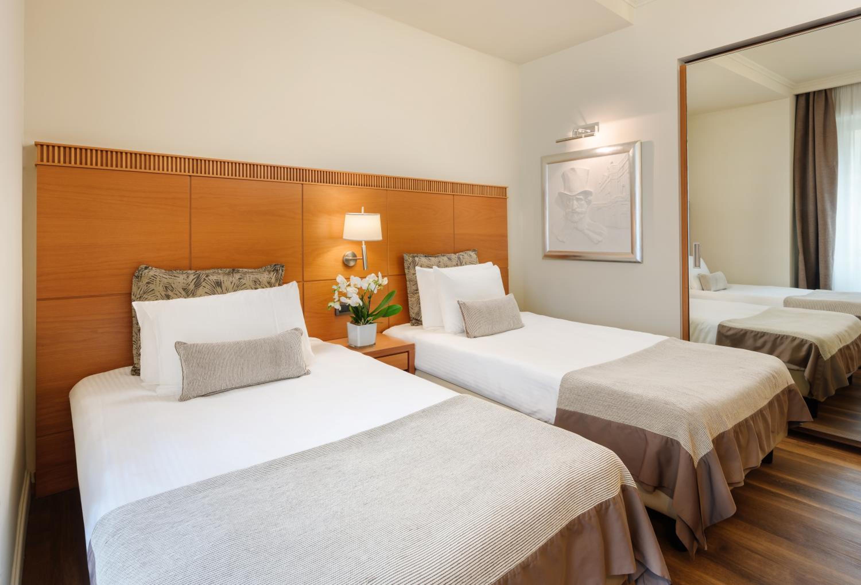 Classic Double or Twin Room - Photo 3