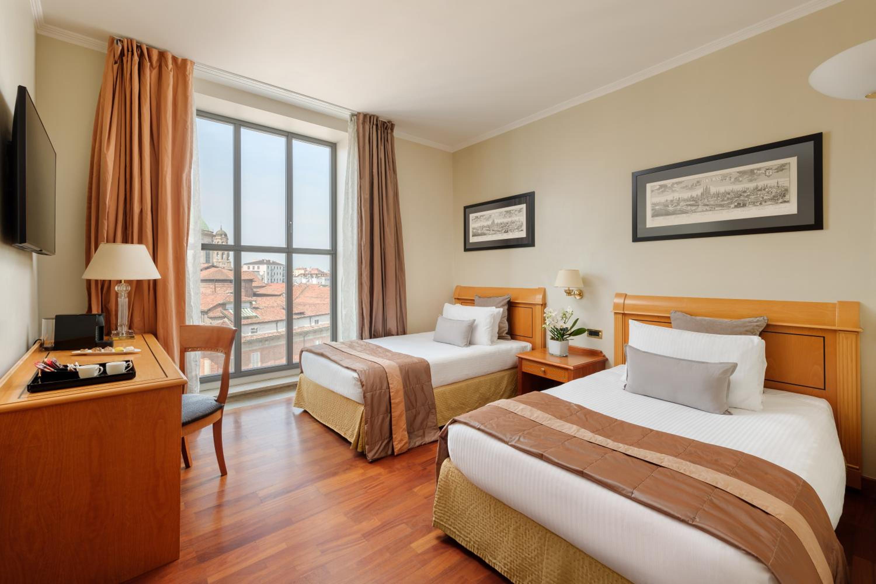Classic Double or Twin Room - Photo 14