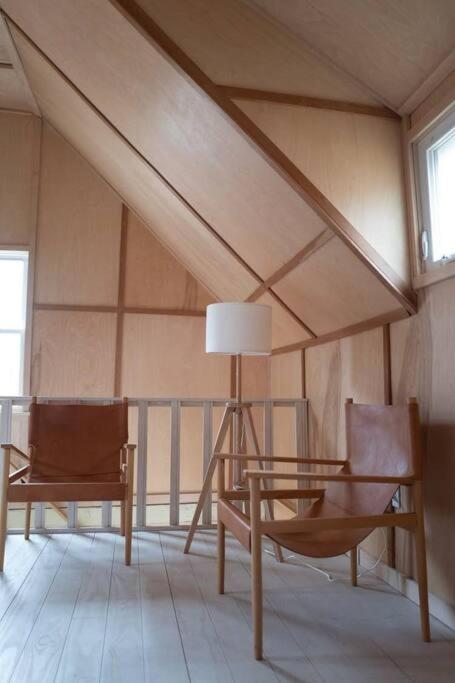 One-Bedroom House photo 1