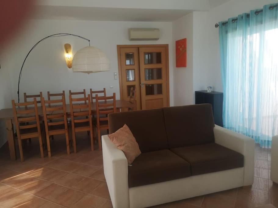 Three-Bedroom Apartment photo 1