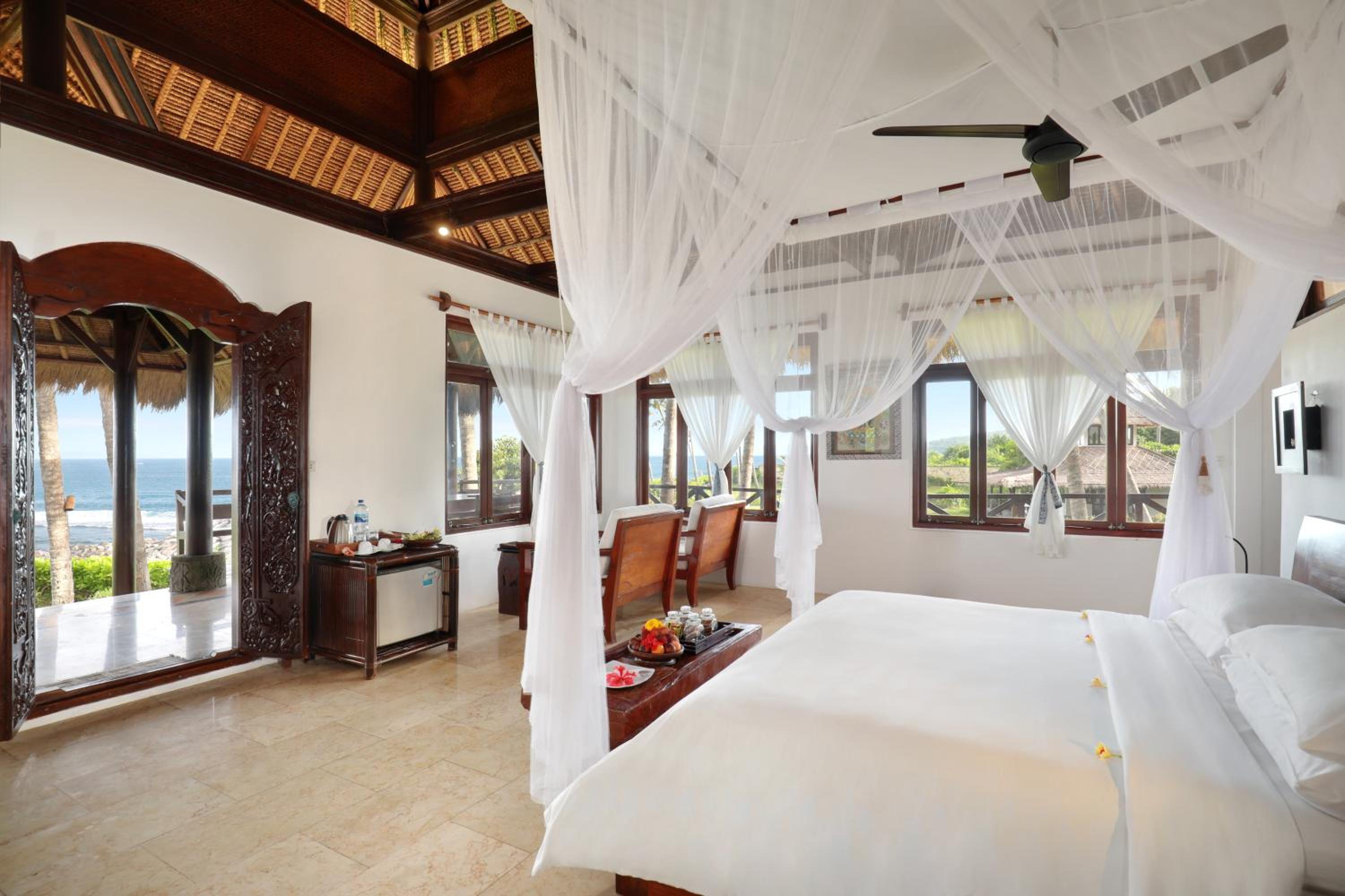 Villa with Sea View photo 1