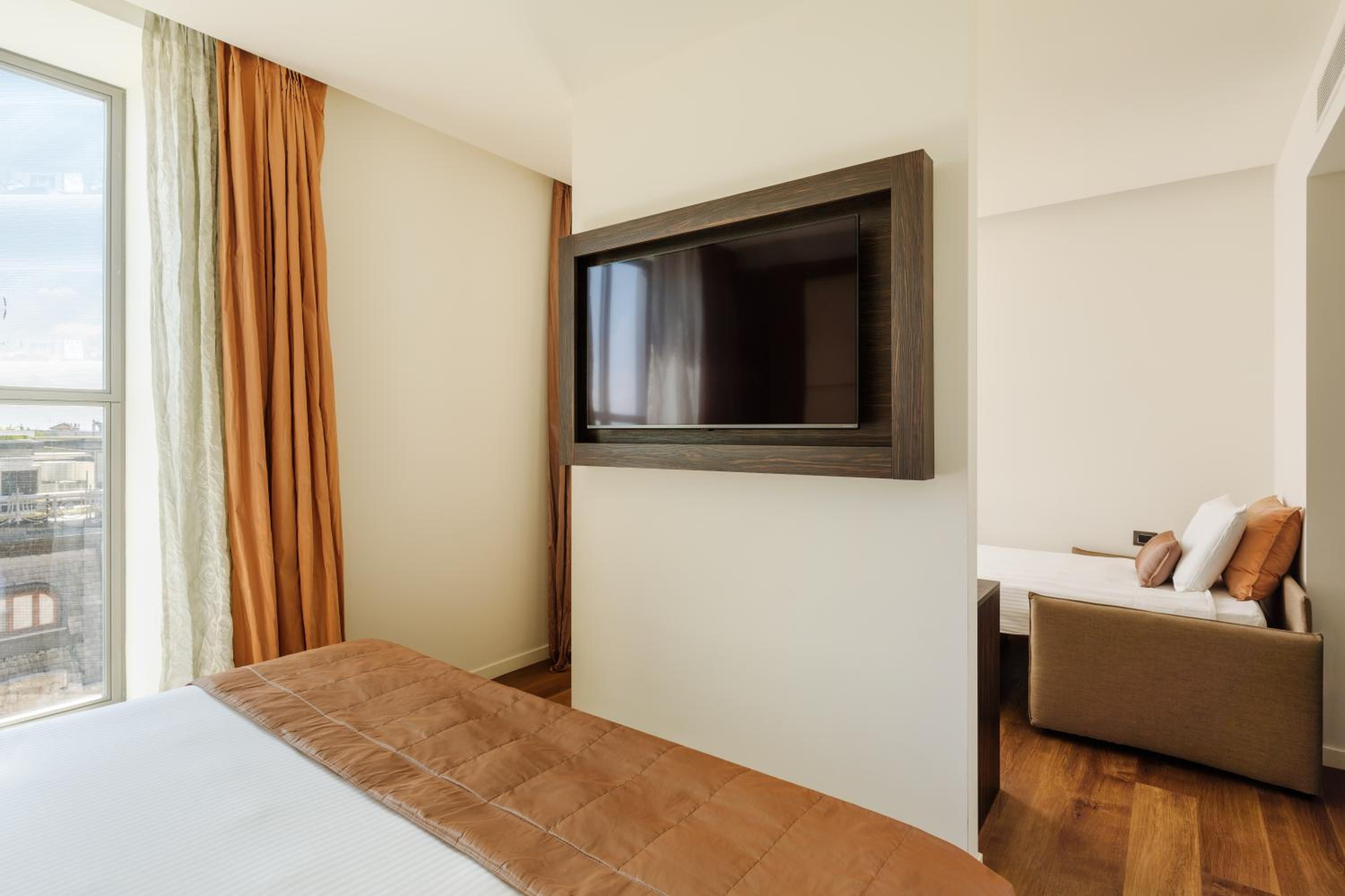 Executive Junior Suite - Photo 3