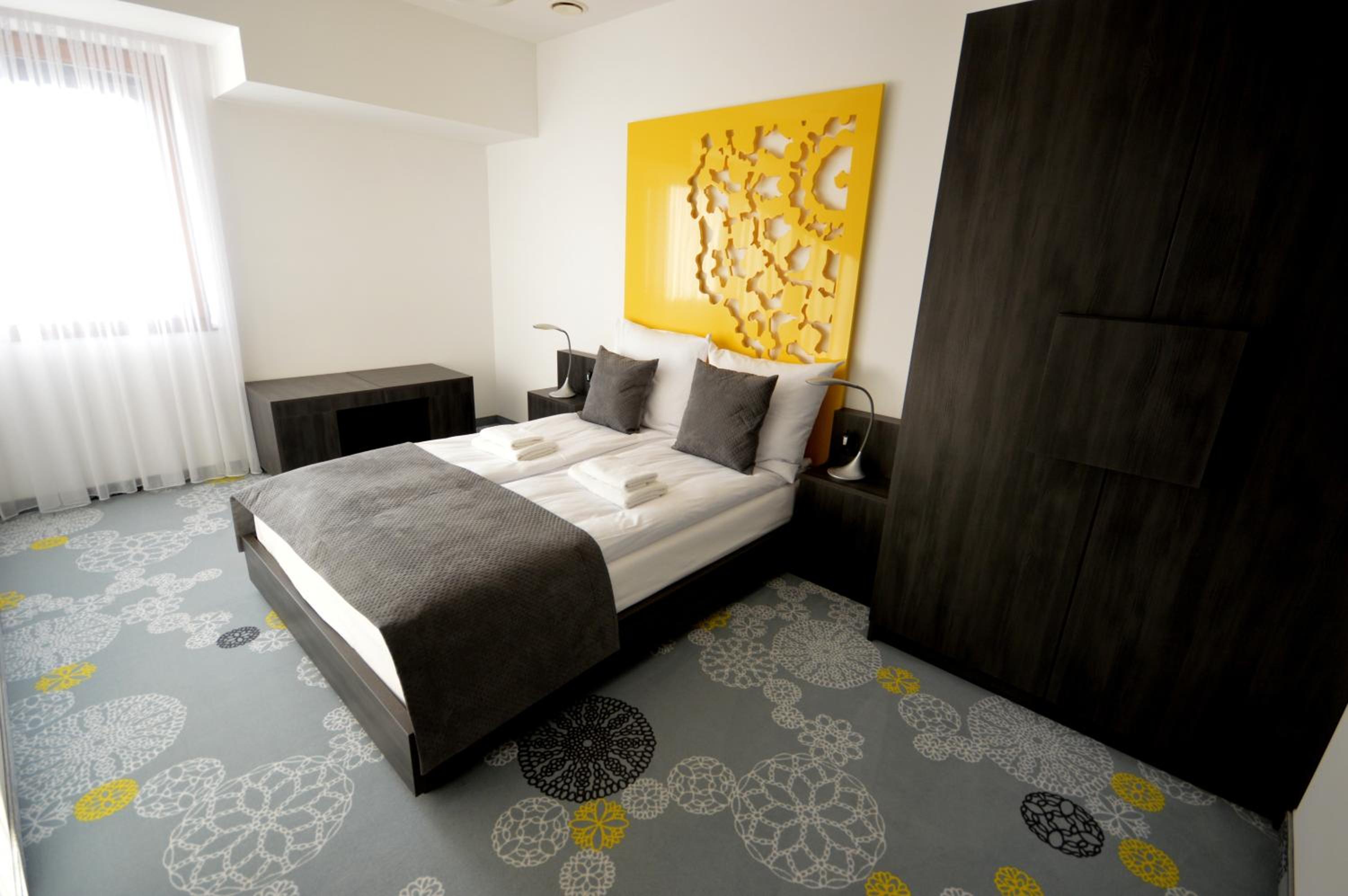 Apartment - Photo 8
