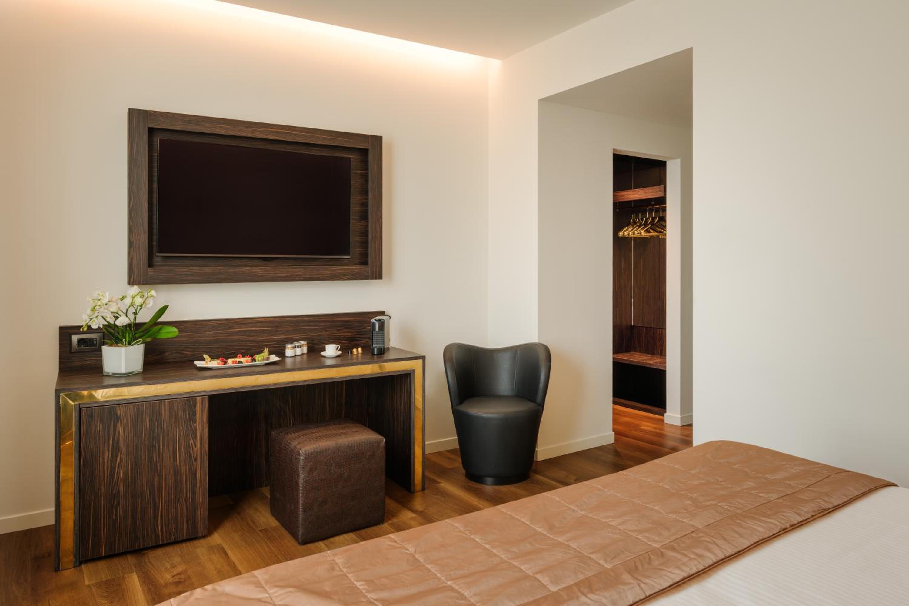 Executive Double or Twin Room - Photo 3