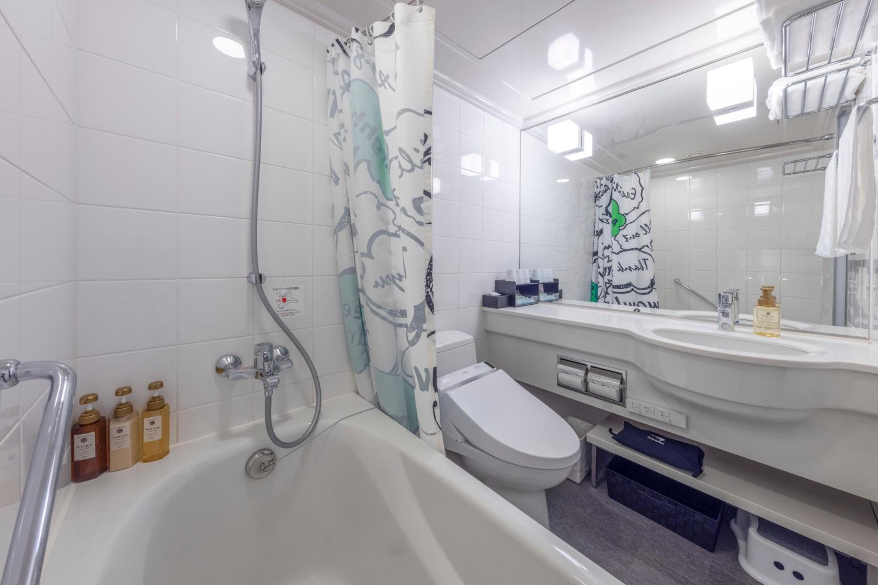 Superior Quadruple Room photo 2