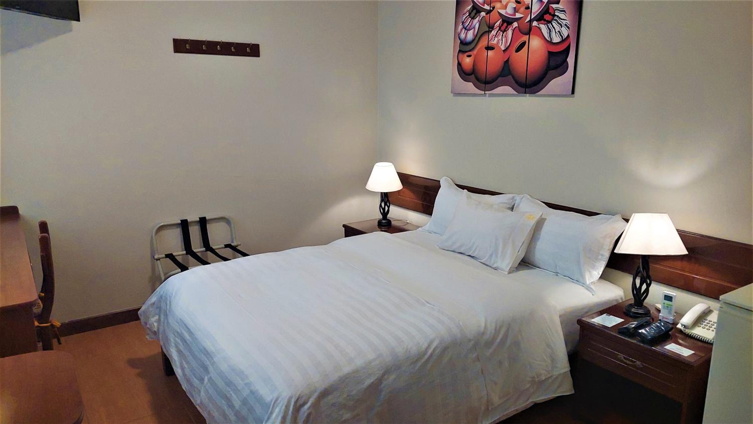 Single Room photo 2