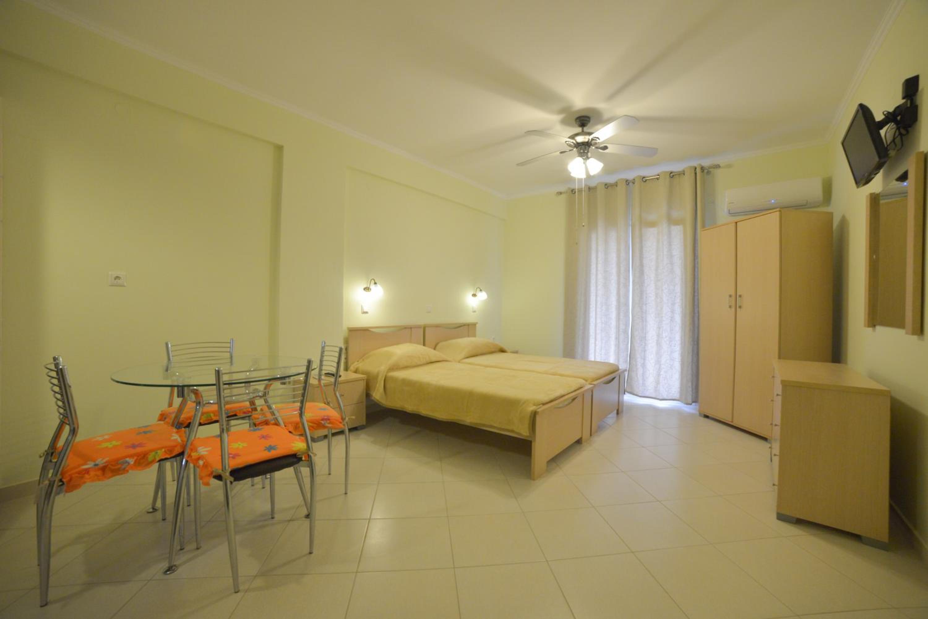 Standard Apartment photo 3