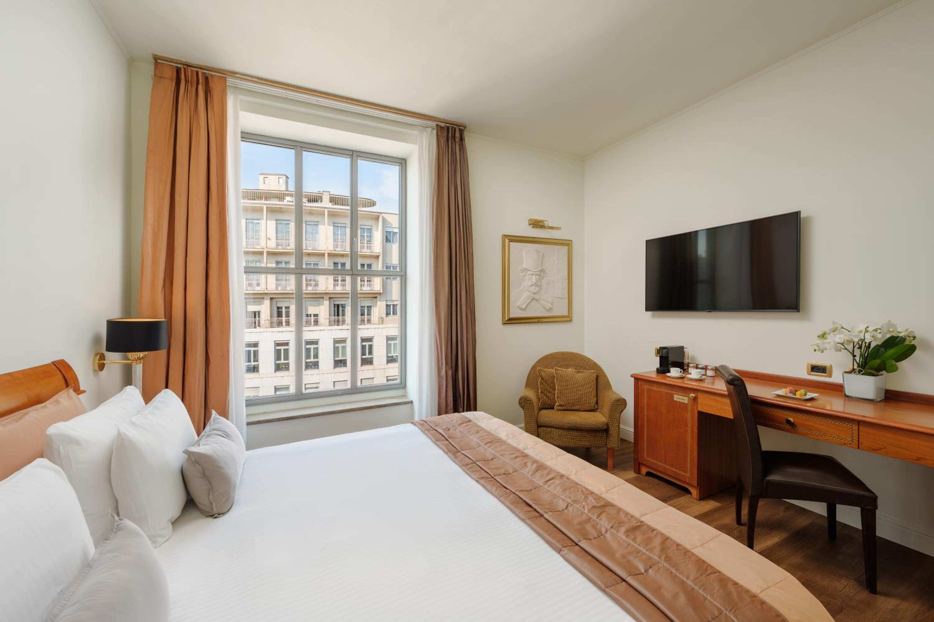 Superior Double or Twin Room - Photo 1
