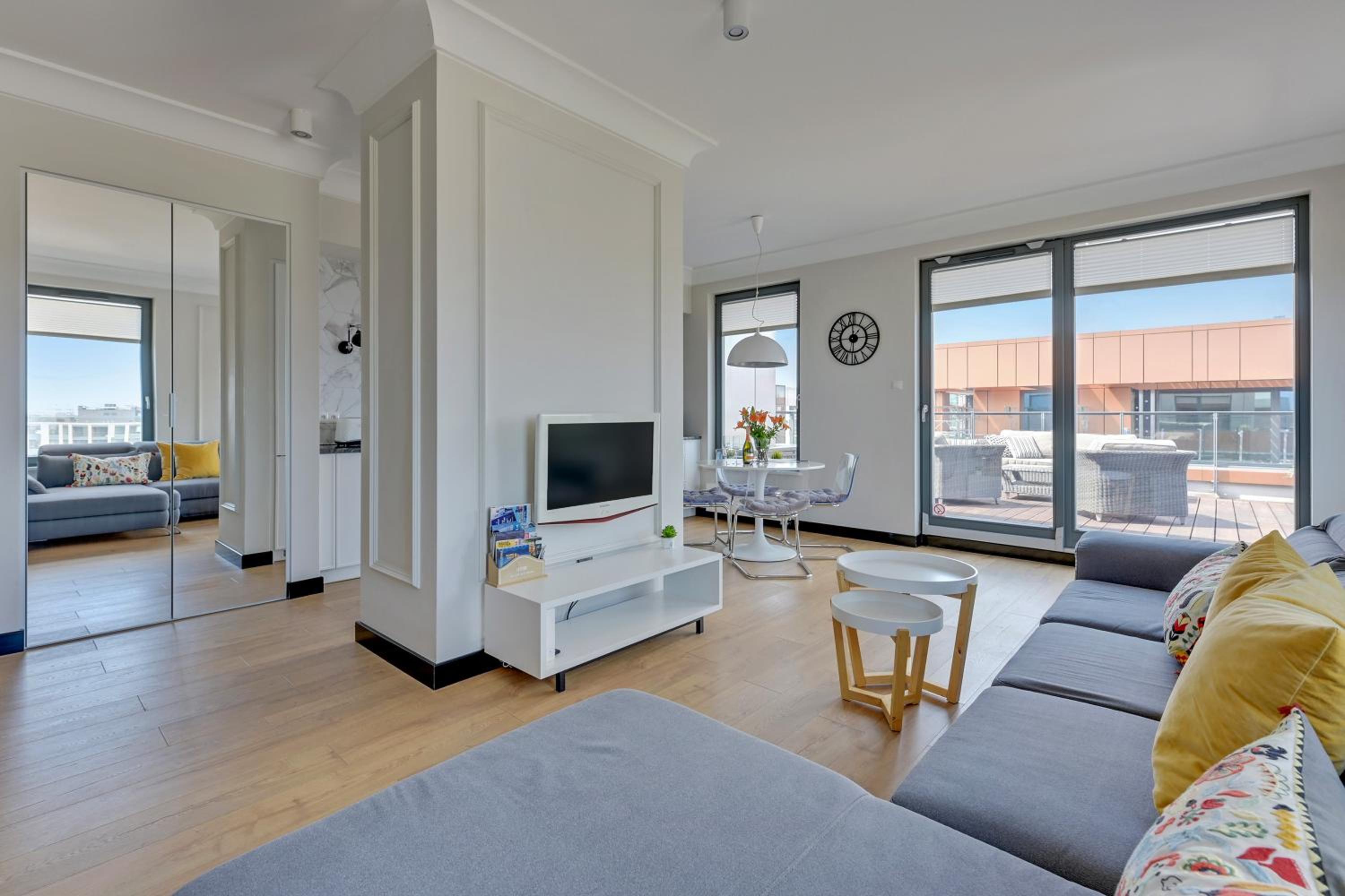 Penthouse Apartment photo 3