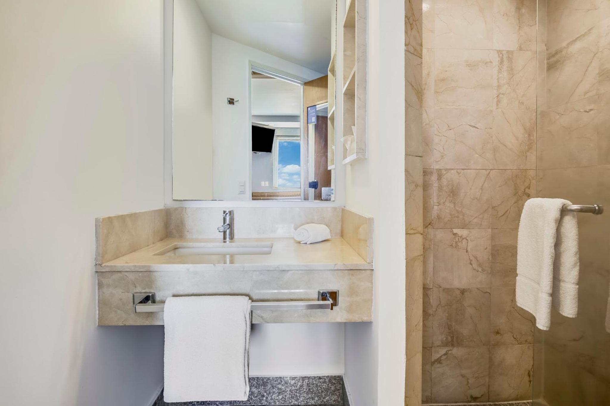 Superior Double Room - Photo 6