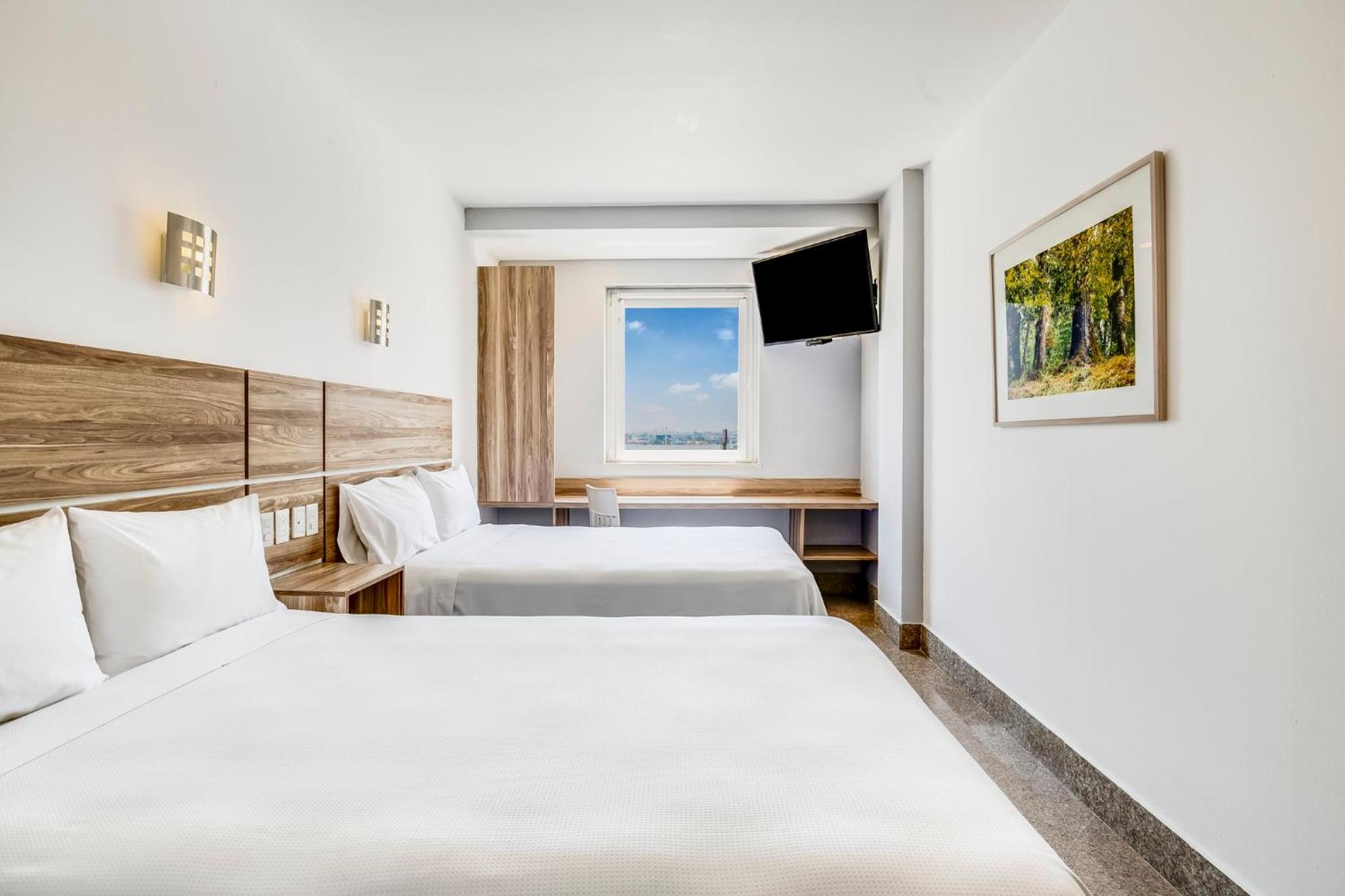 Superior Double Room - Photo 3