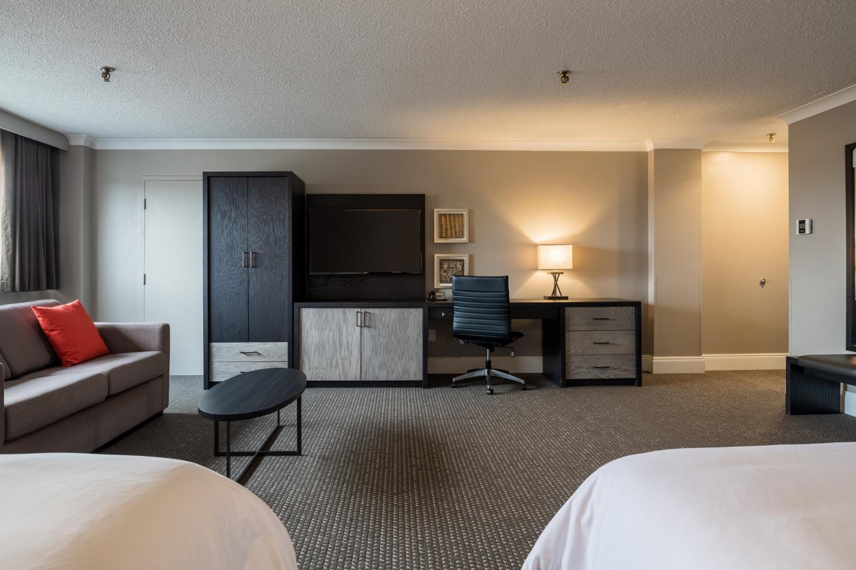 Family Suite with Sofa Bed