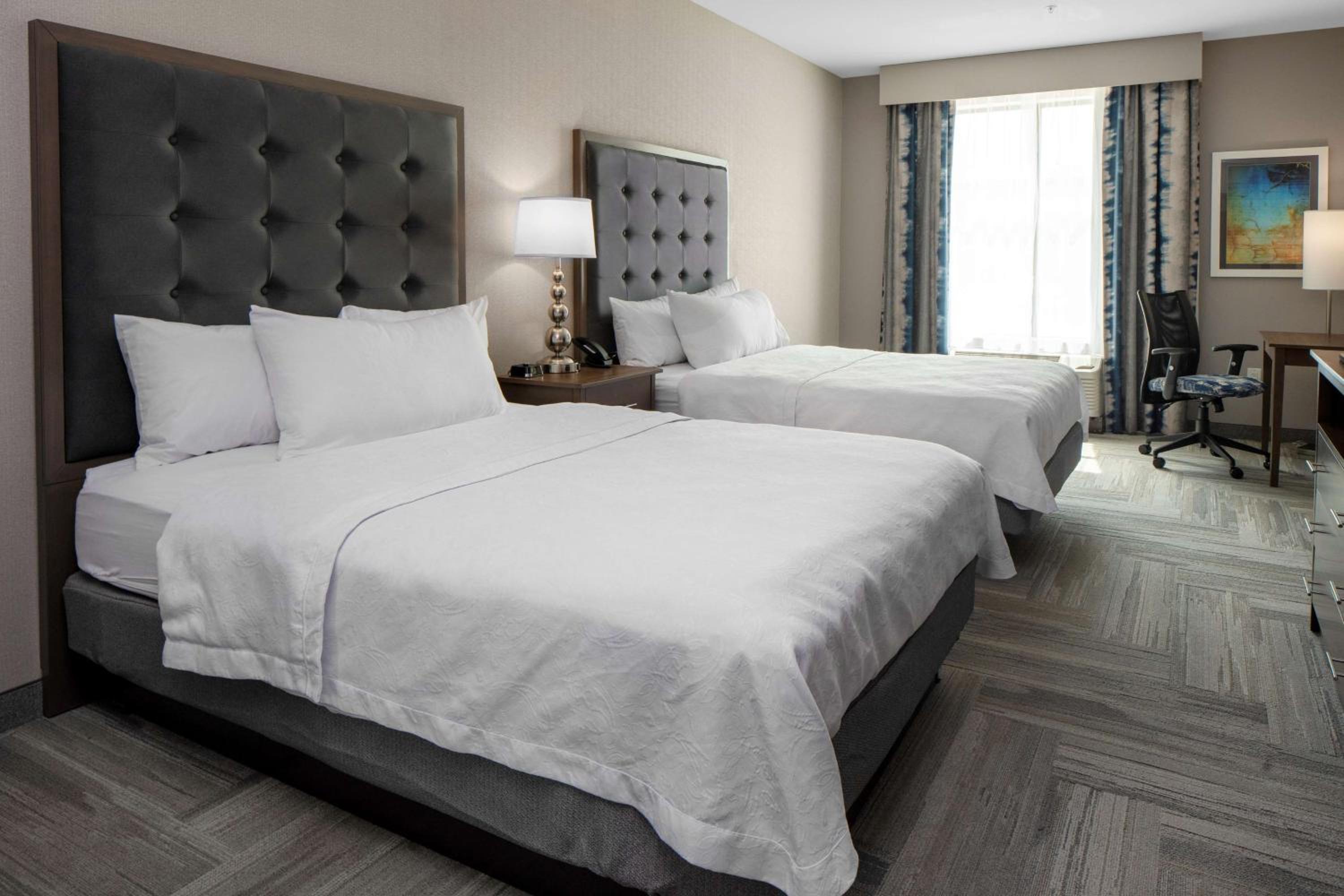 One-Bedroom Queen Suite with Two Queen Beds - Non-Smoking - Photo 1