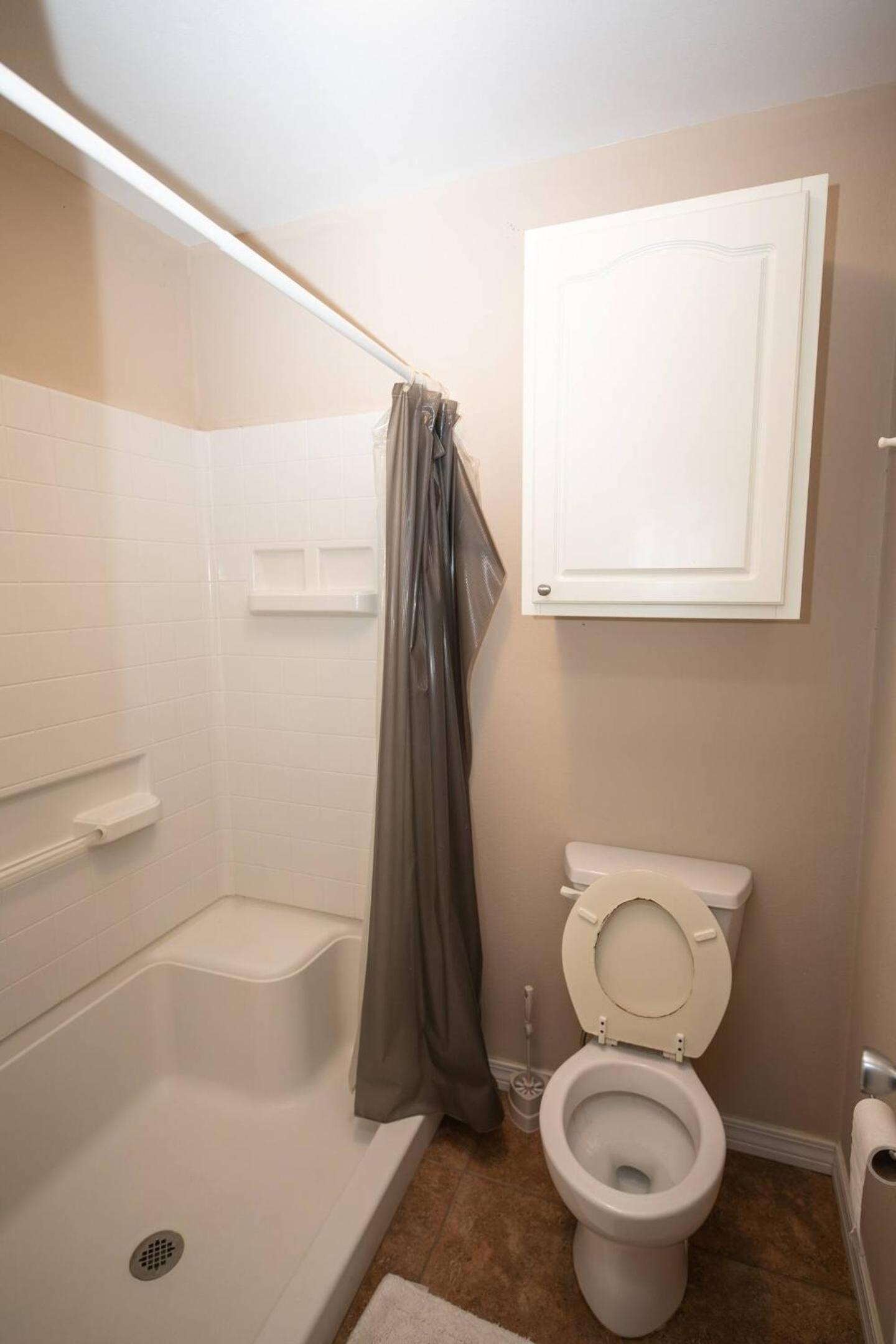 Two-Bedroom Apartment photo 3