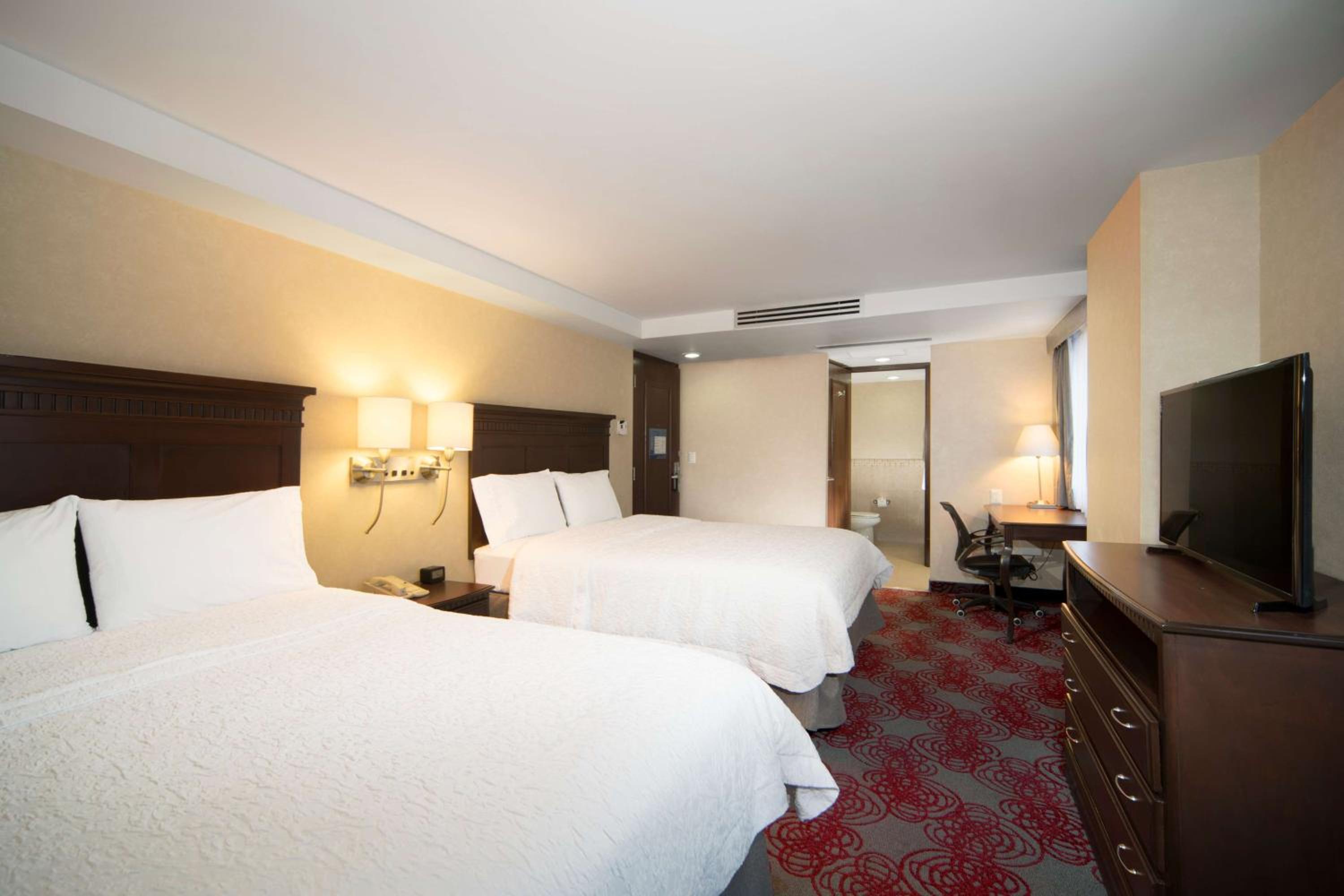 Room with Two Queen Beds - Non-Smoking - Photo 1
