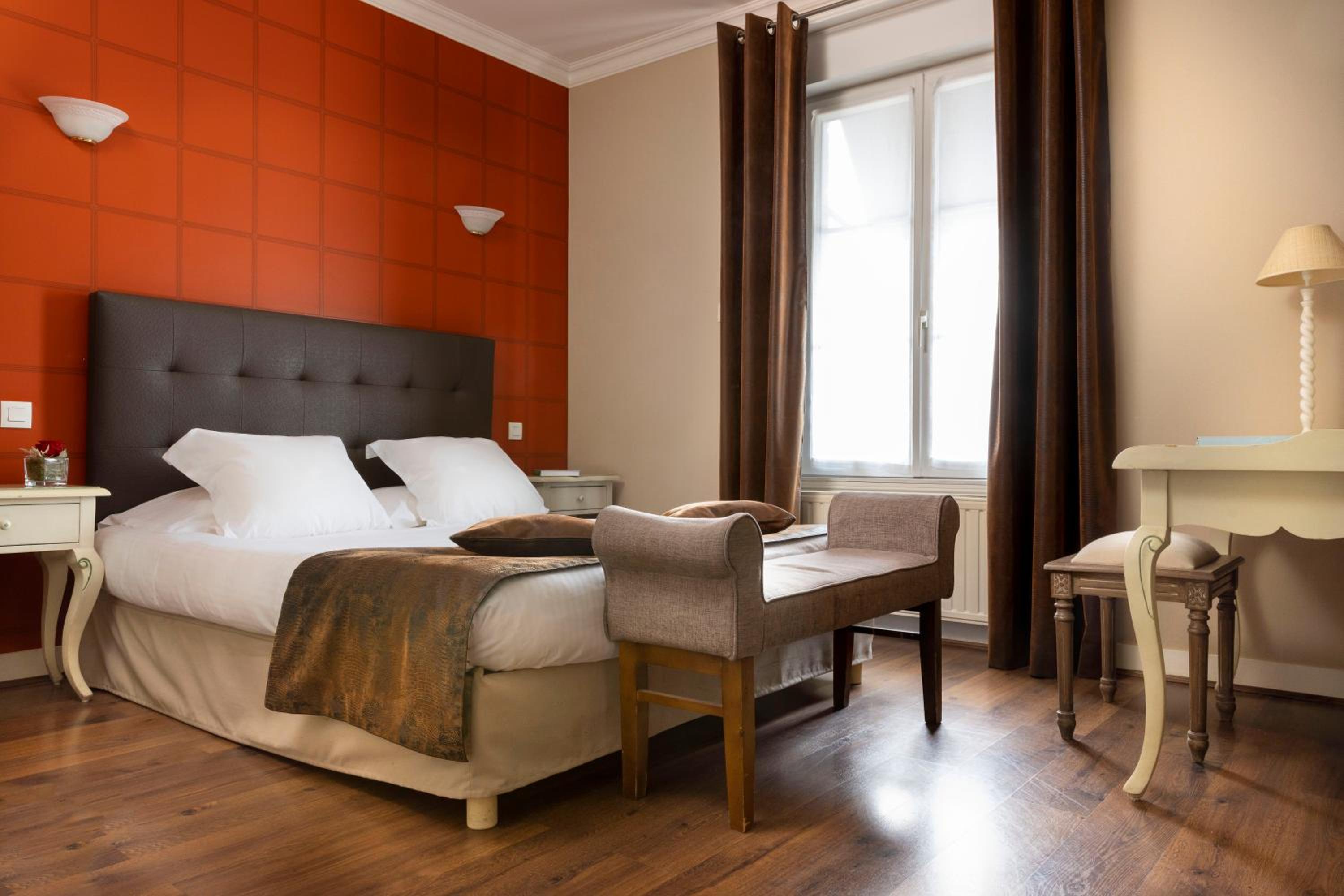 Double Room - Photo 3