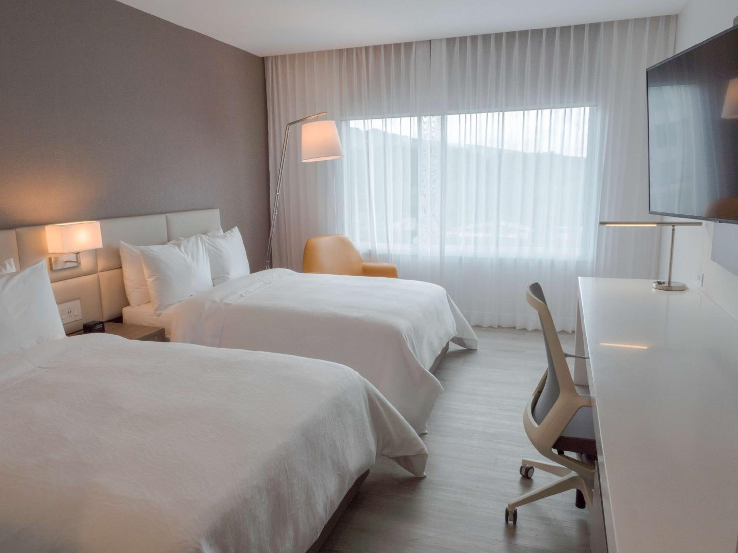 Double Room with Two Double Beds - Photo 1