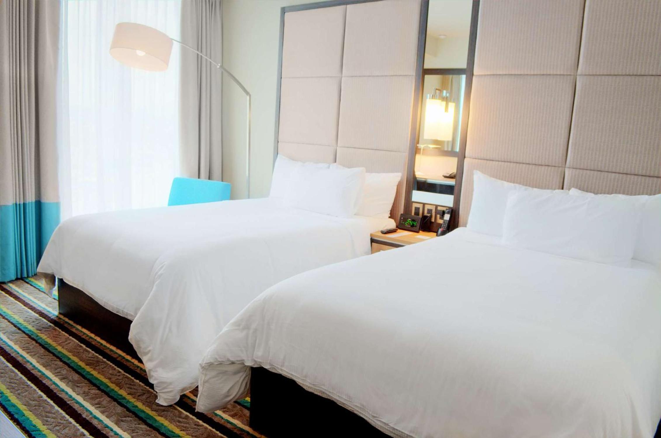 Double Room with Two Double Beds and Balcony photo 2