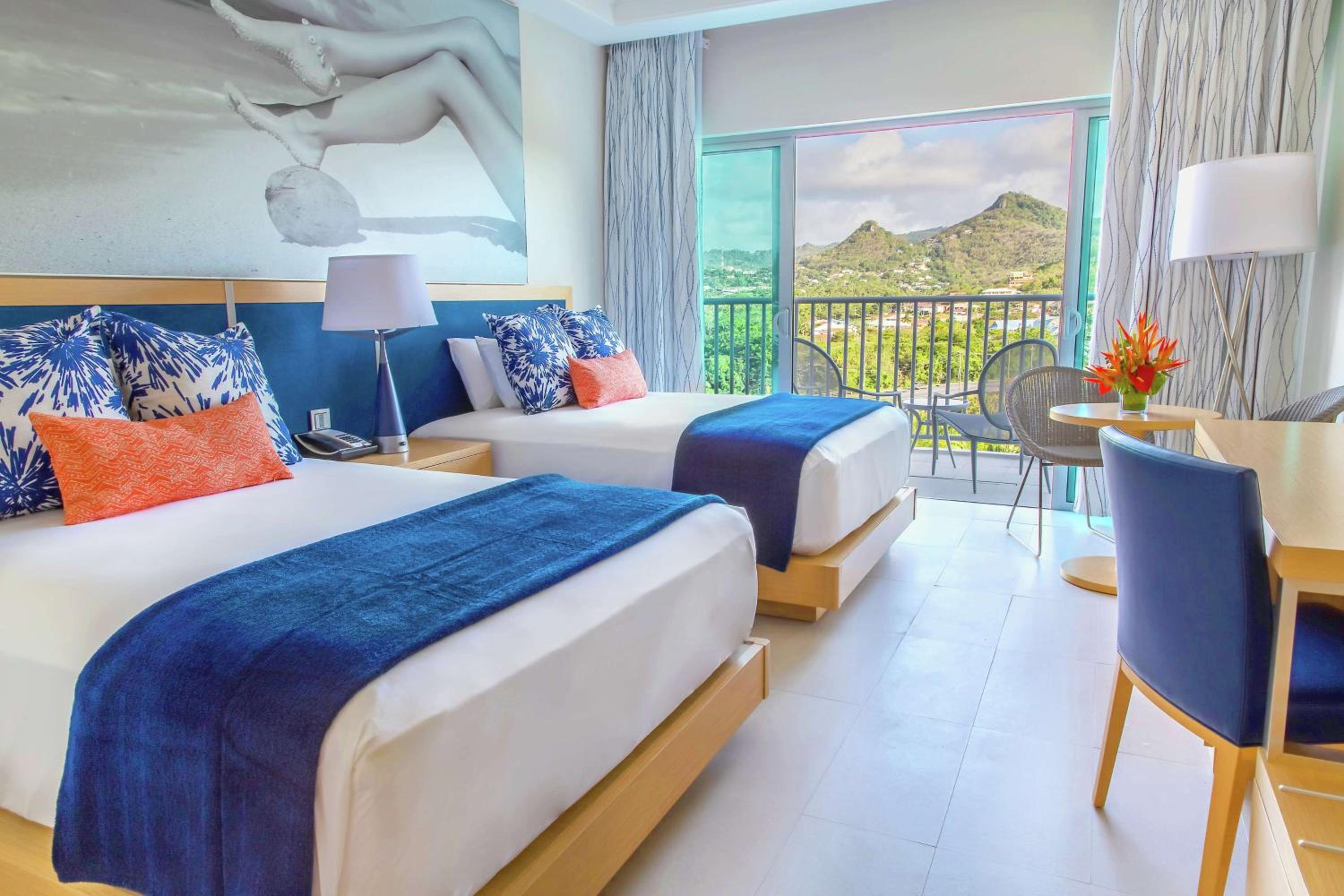 Double Room with Terrace and Mountain View