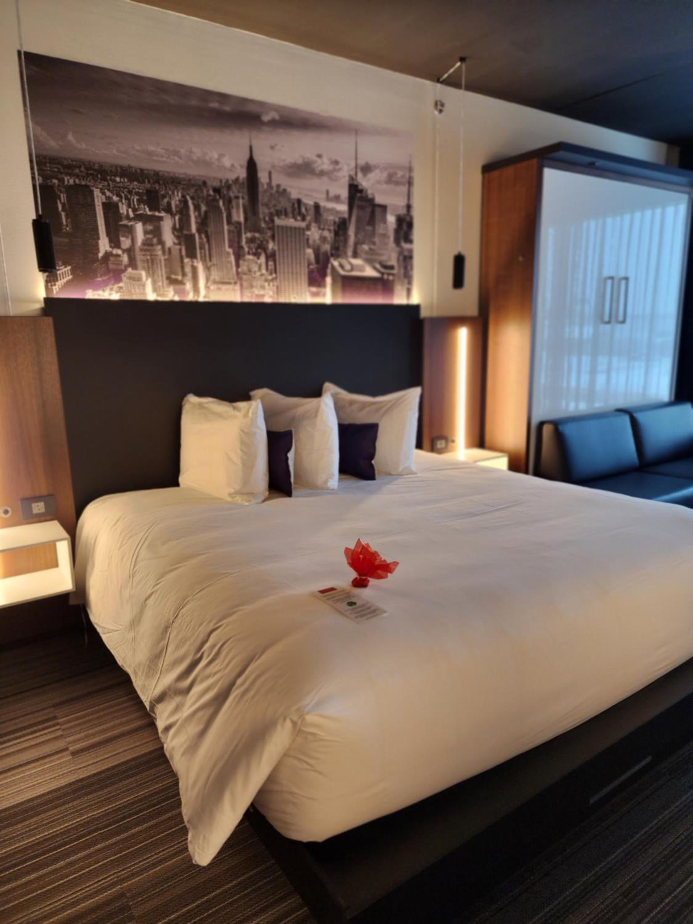 Superior King Room - Photo 5