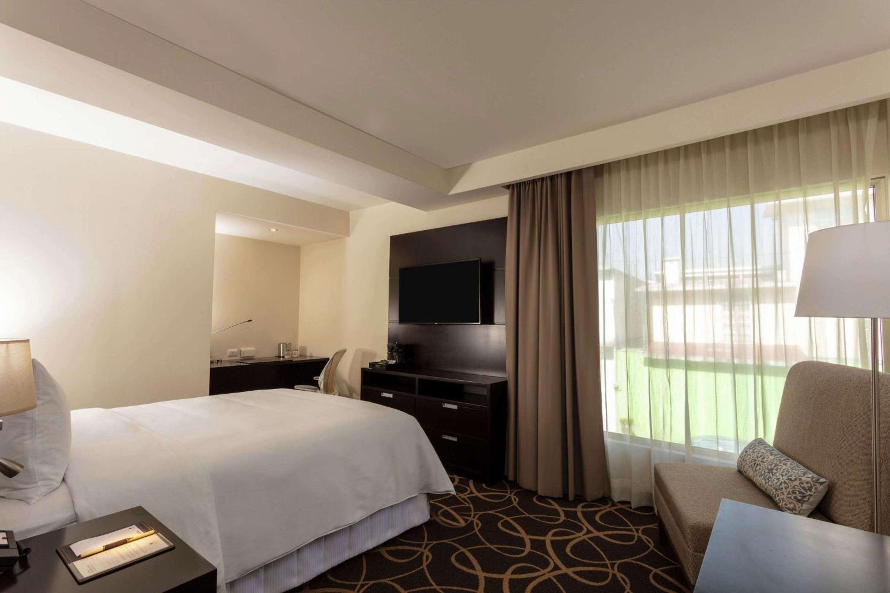 Queen Room - Photo 3