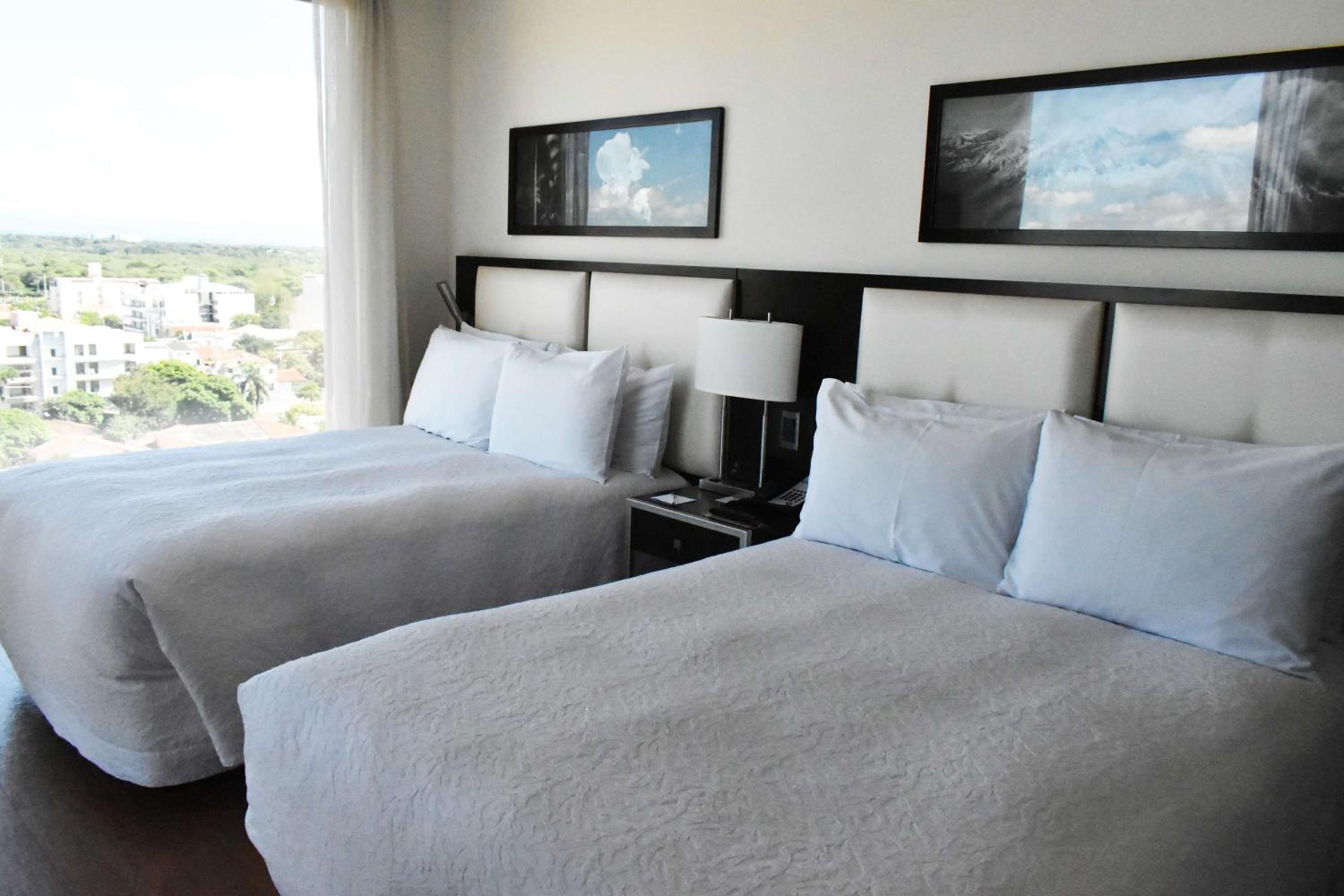 Standard Double or Twin Room photo 3